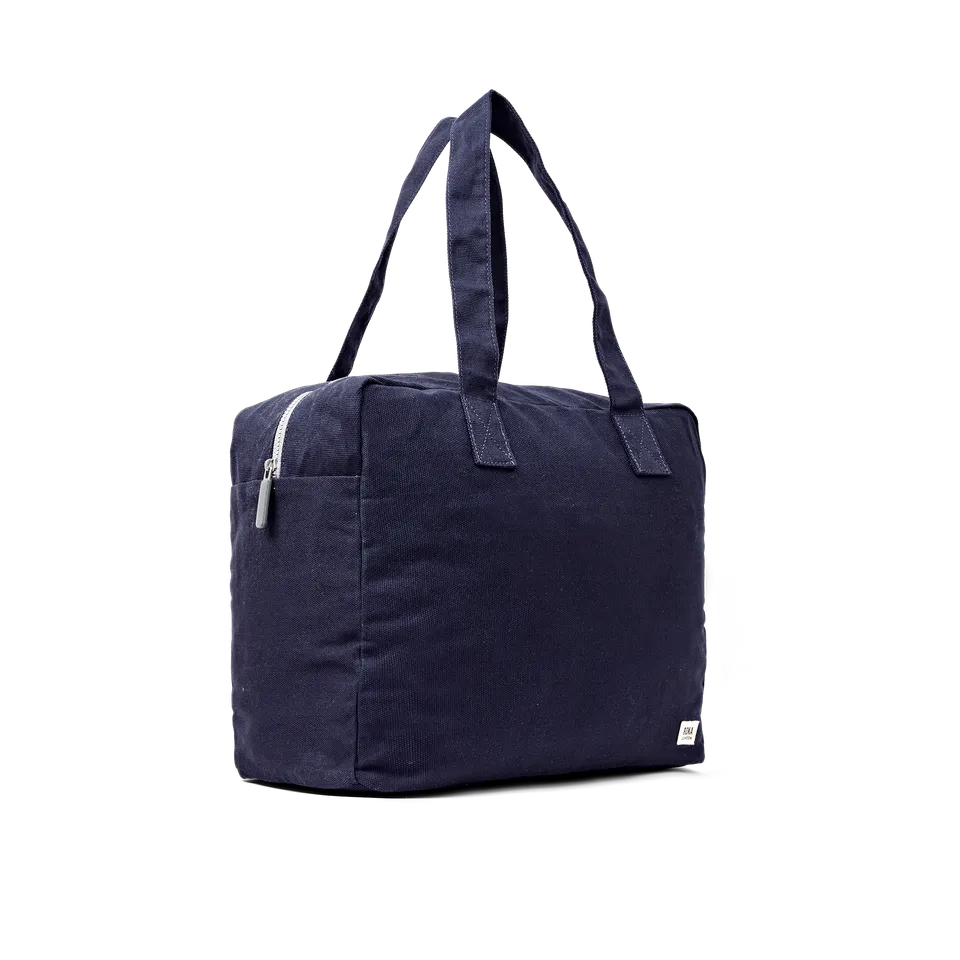 Roka Sloane Medium skulderveske 24,4 liter anthracite