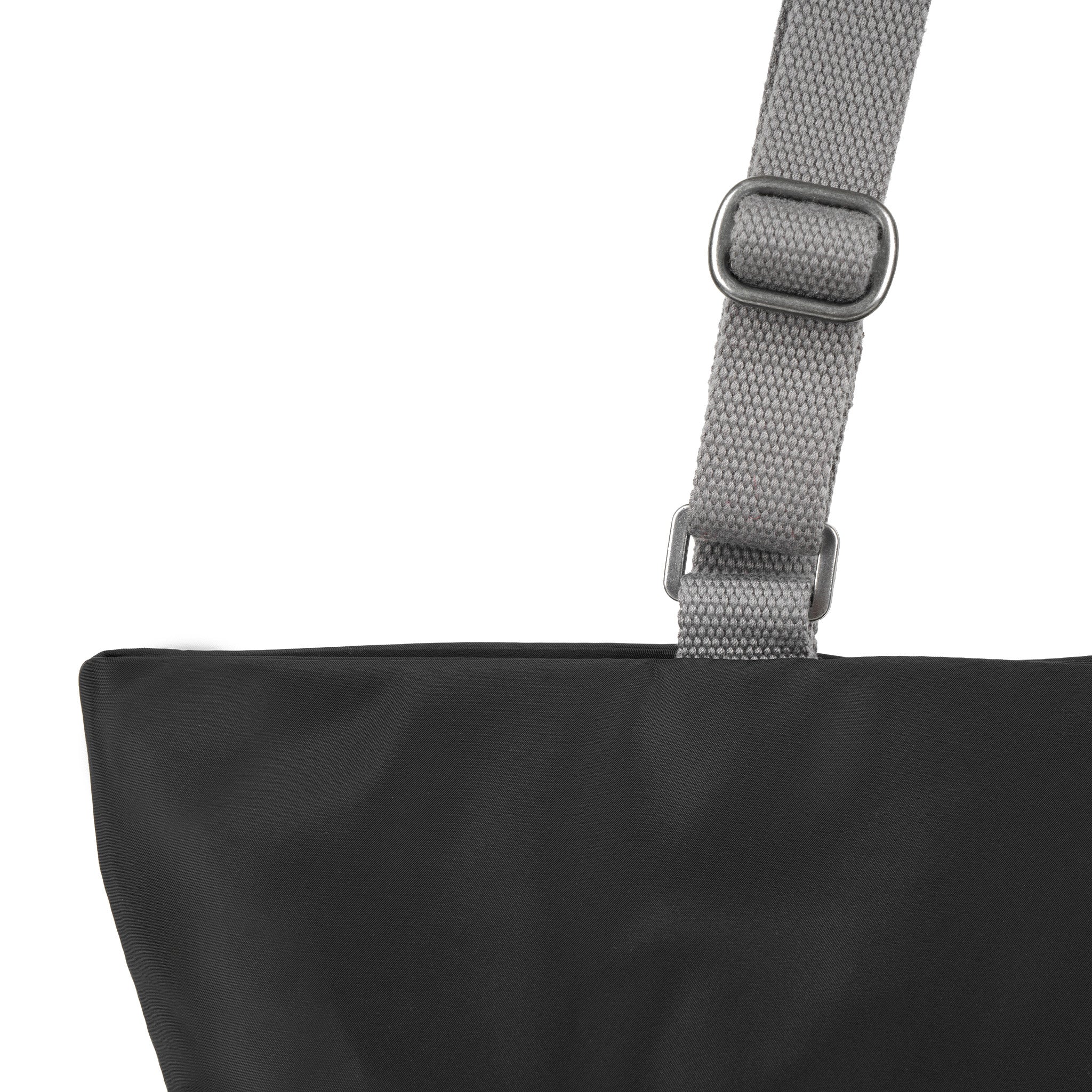 Roka London Trafalgar Tote toteveske medium svart 19,5 liter