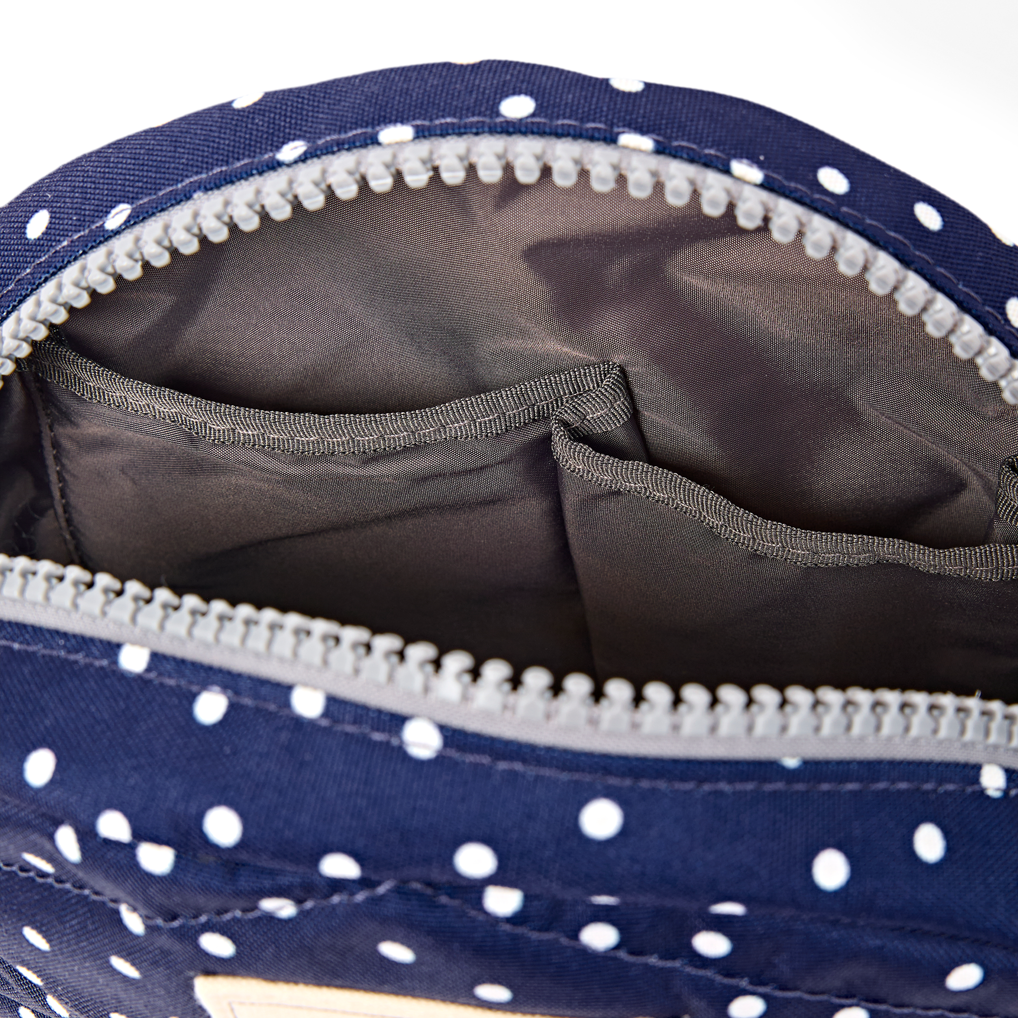 Roka London Paddington skulderveske Small prikkete rund