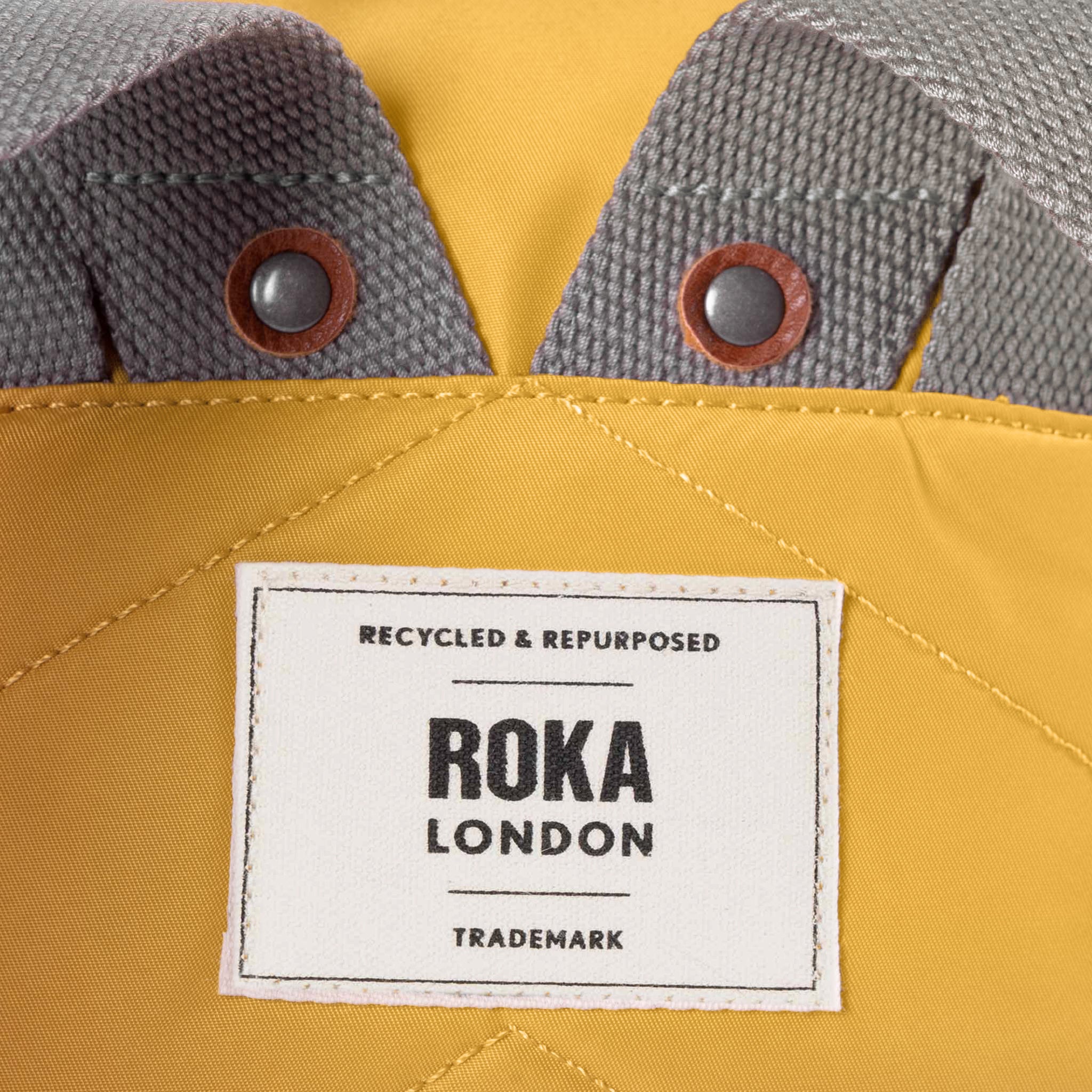 Roka London Bantry ryggsekk corn small 7,4 liter / medium