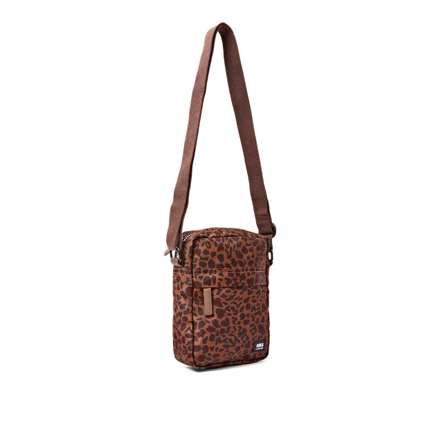 Roka London Bond mobilveske mini leopard 1,5 liter crossbody