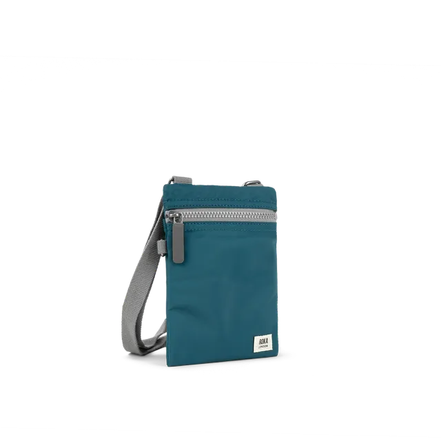 Roka London Chelsea Pocket slingbag teal XS 0,3 liter vanntett