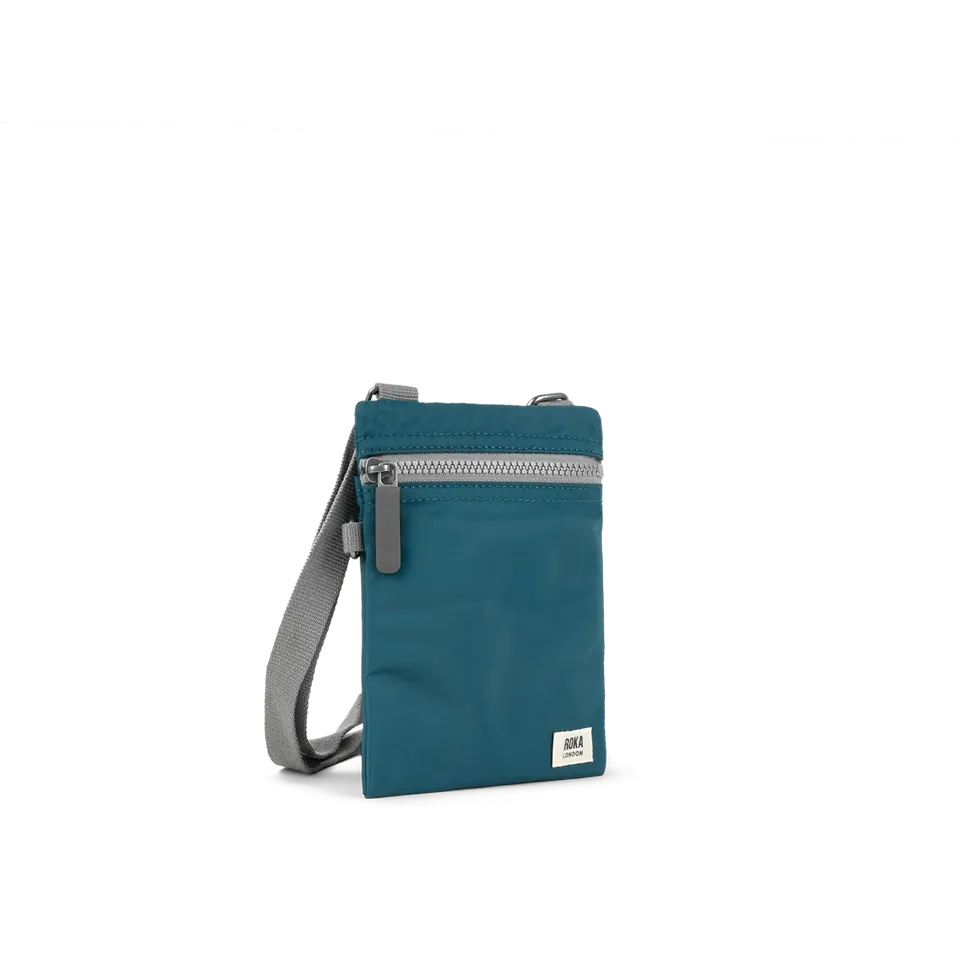 Roka London Chelsea Pocket slingbag teal XS 0,3 liter vanntett