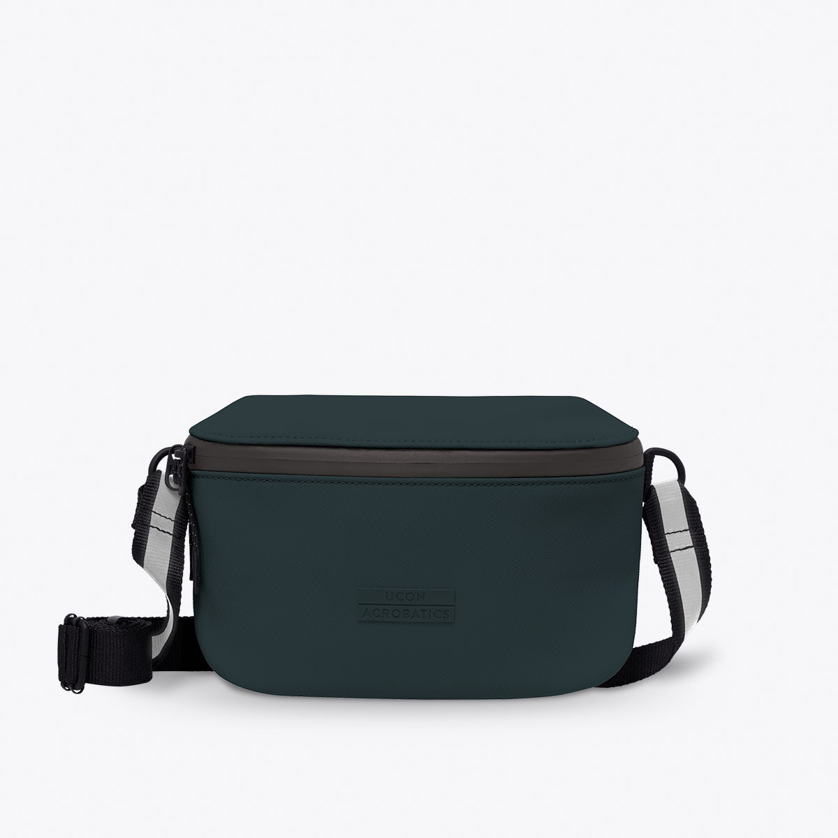 Ucon Acrobatics Jona crossbody svart ribbet værtålende