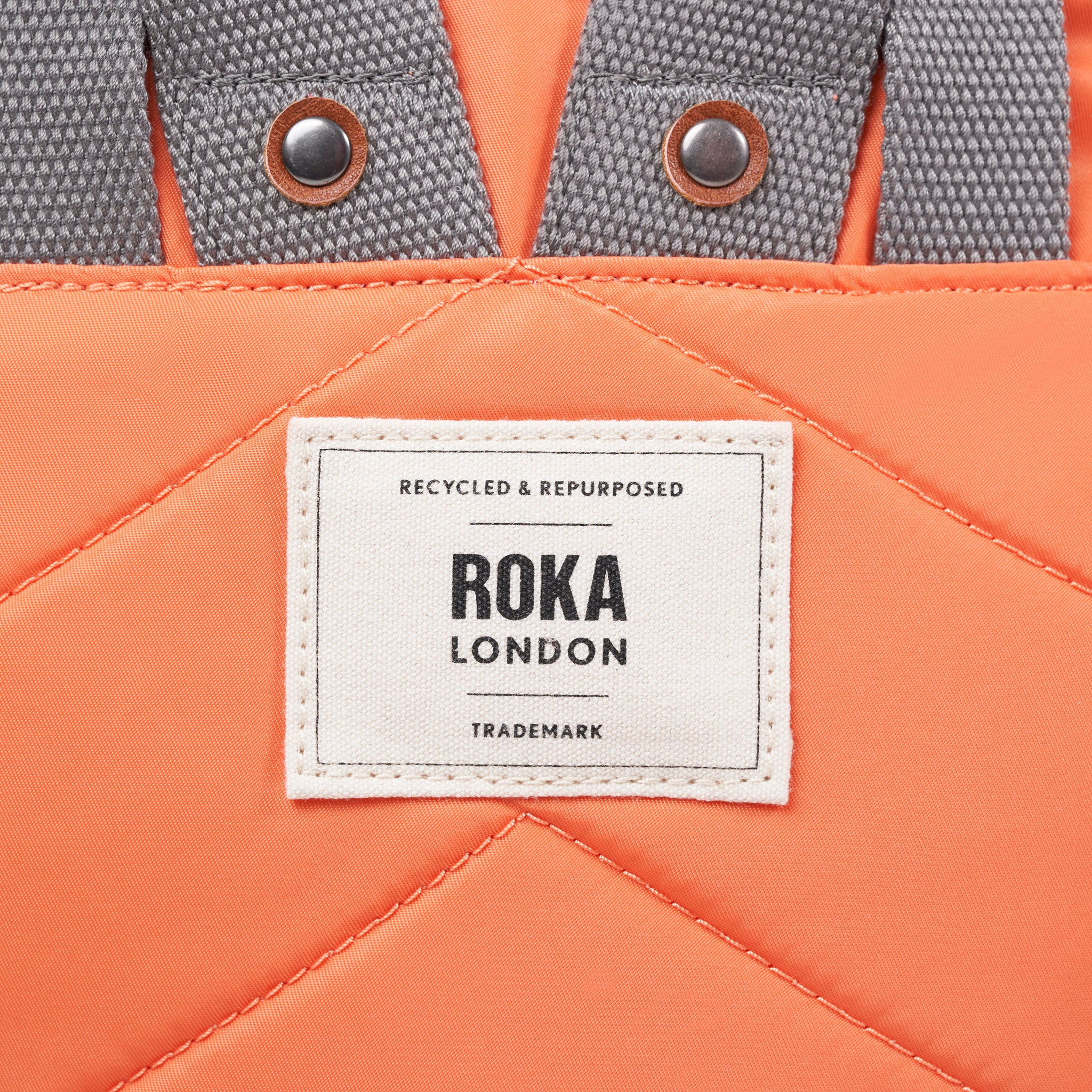 Roka London Canfield Small ryggsekk 9,8 liter rulltopp