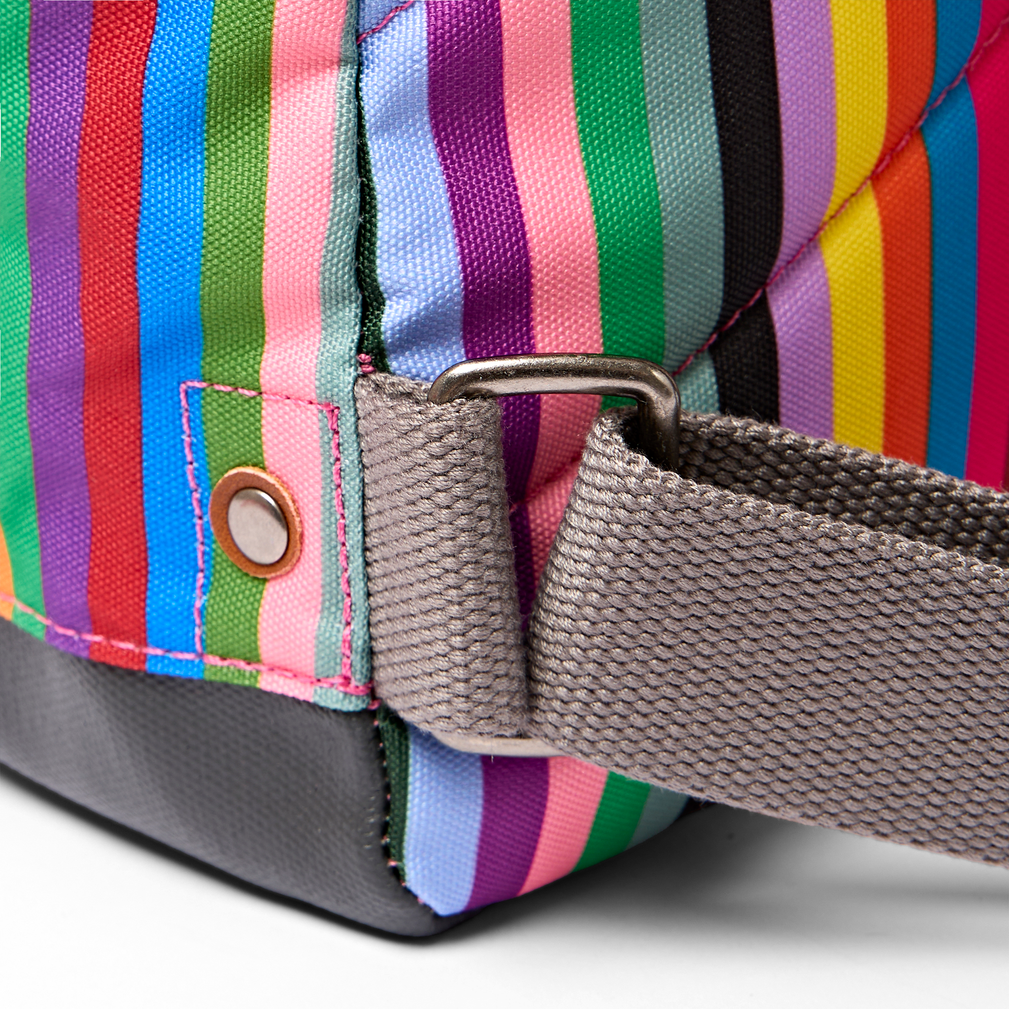Roka London Bantry Small ryggsekk multi stripe 7,4 liter