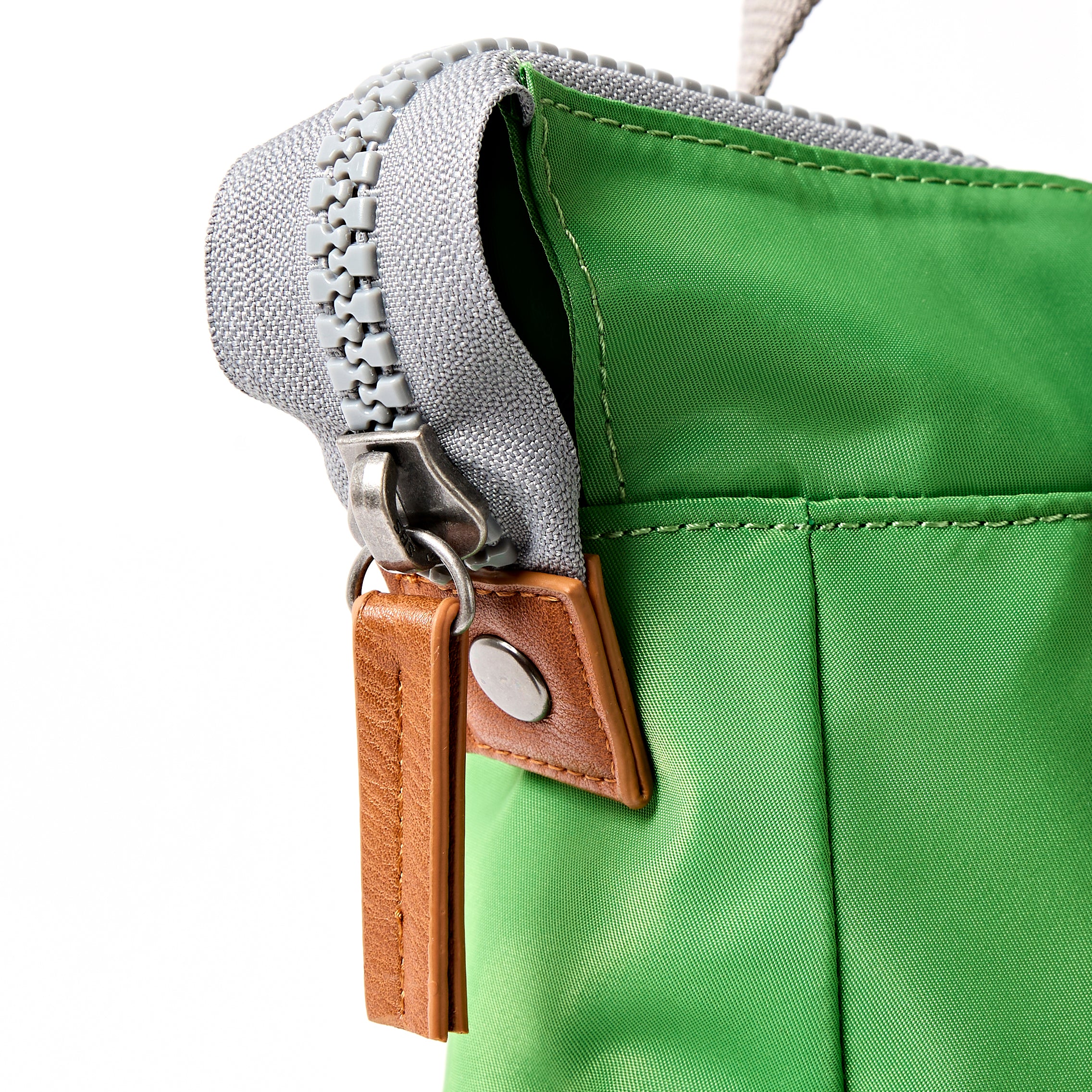 Roka London Bantry Online Lime ryggsekk Small 7,4L