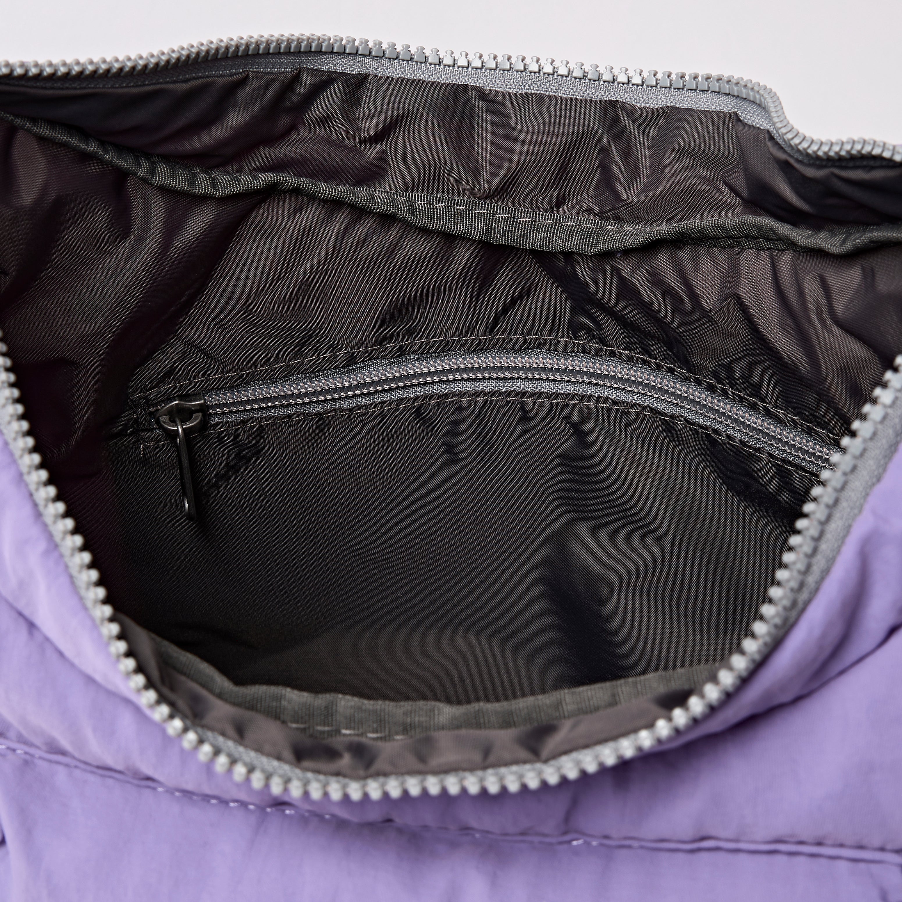 Roka London Belsize Petal skulderveske Medium vanntett