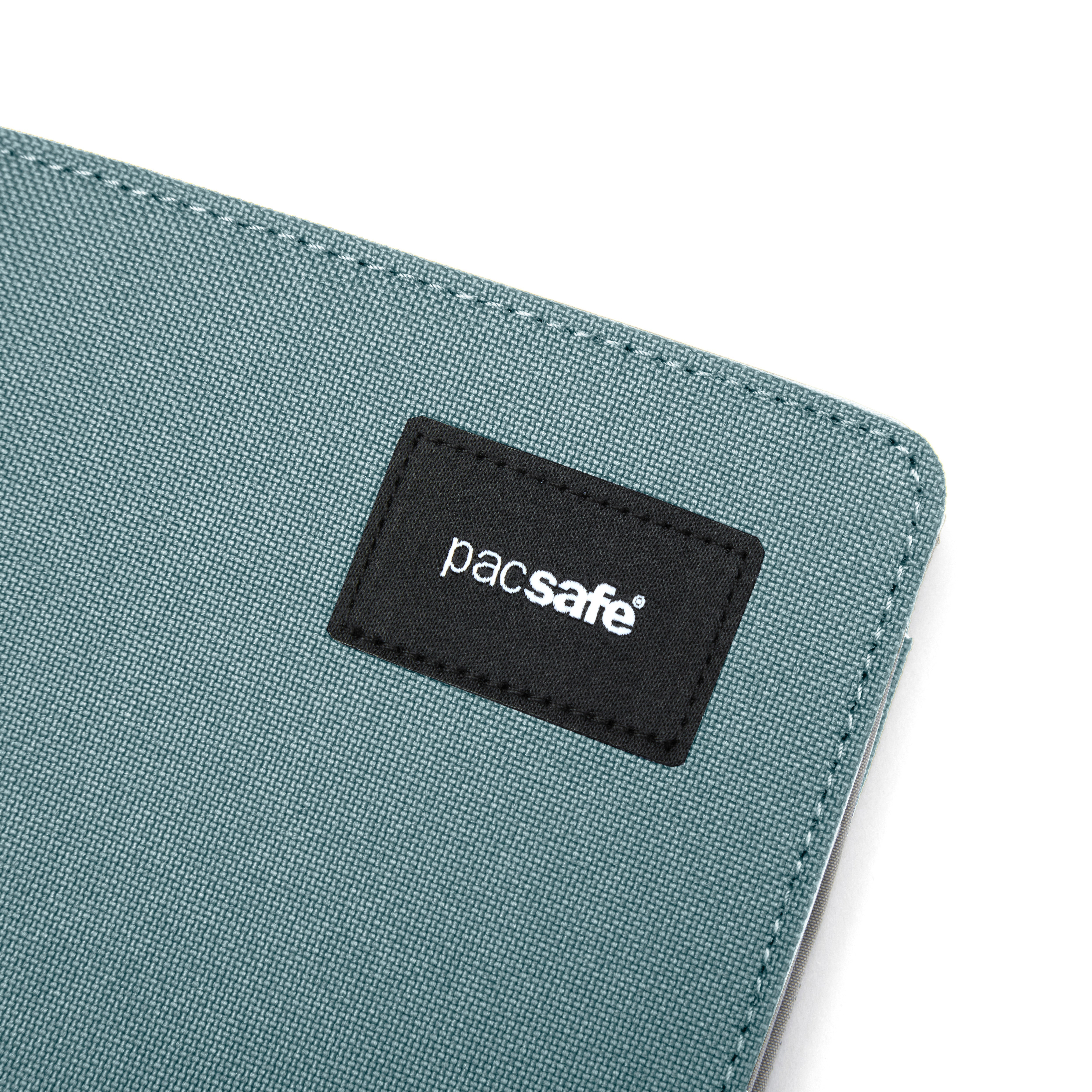 Pacsafe RFIDsafe bifold lommebok svart RFID