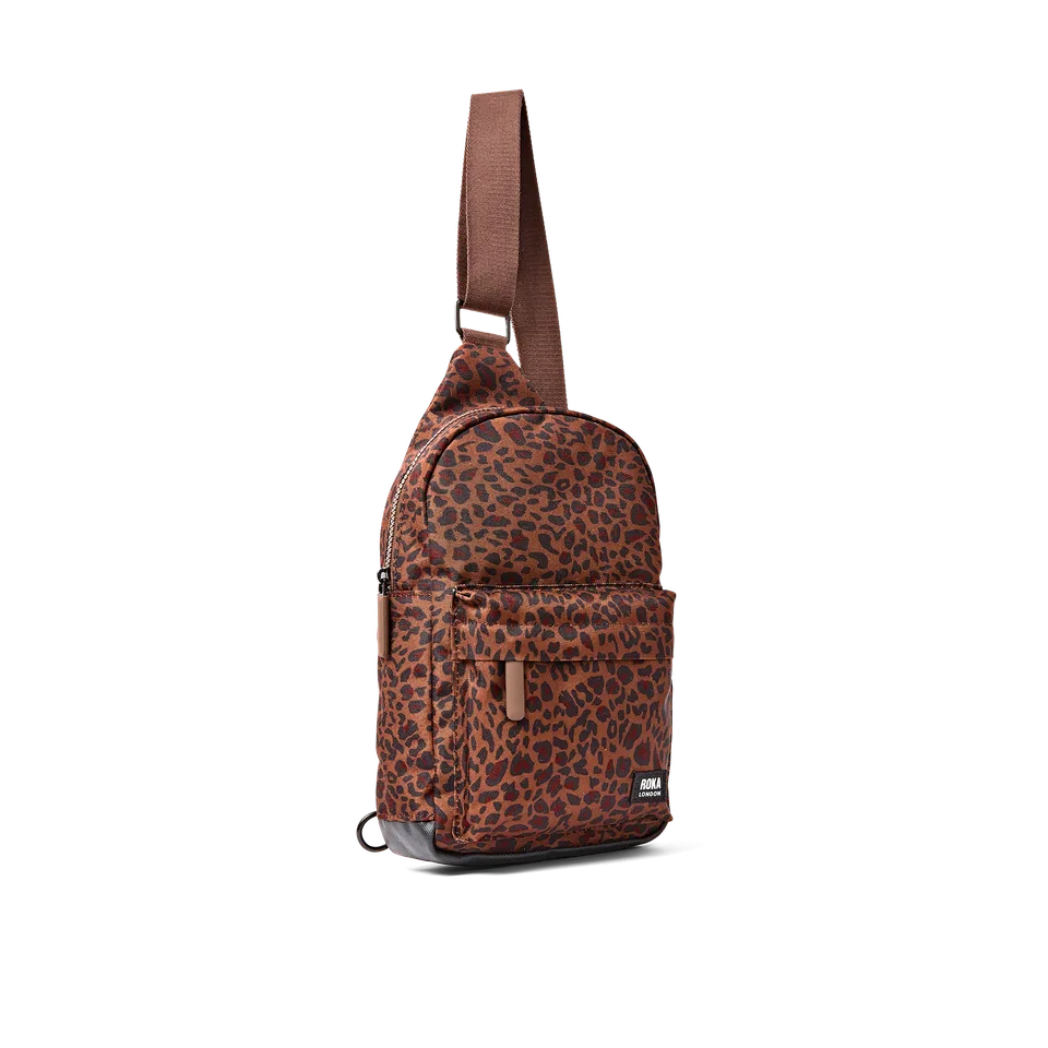 Roka London Willesden Large skulderveske Mini Leopard vanntett