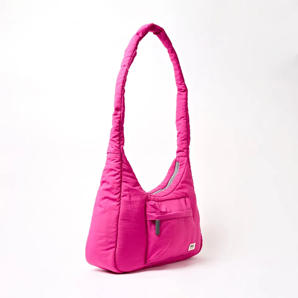 Roka London Belsize Very Berry skulderveske Medium vattert