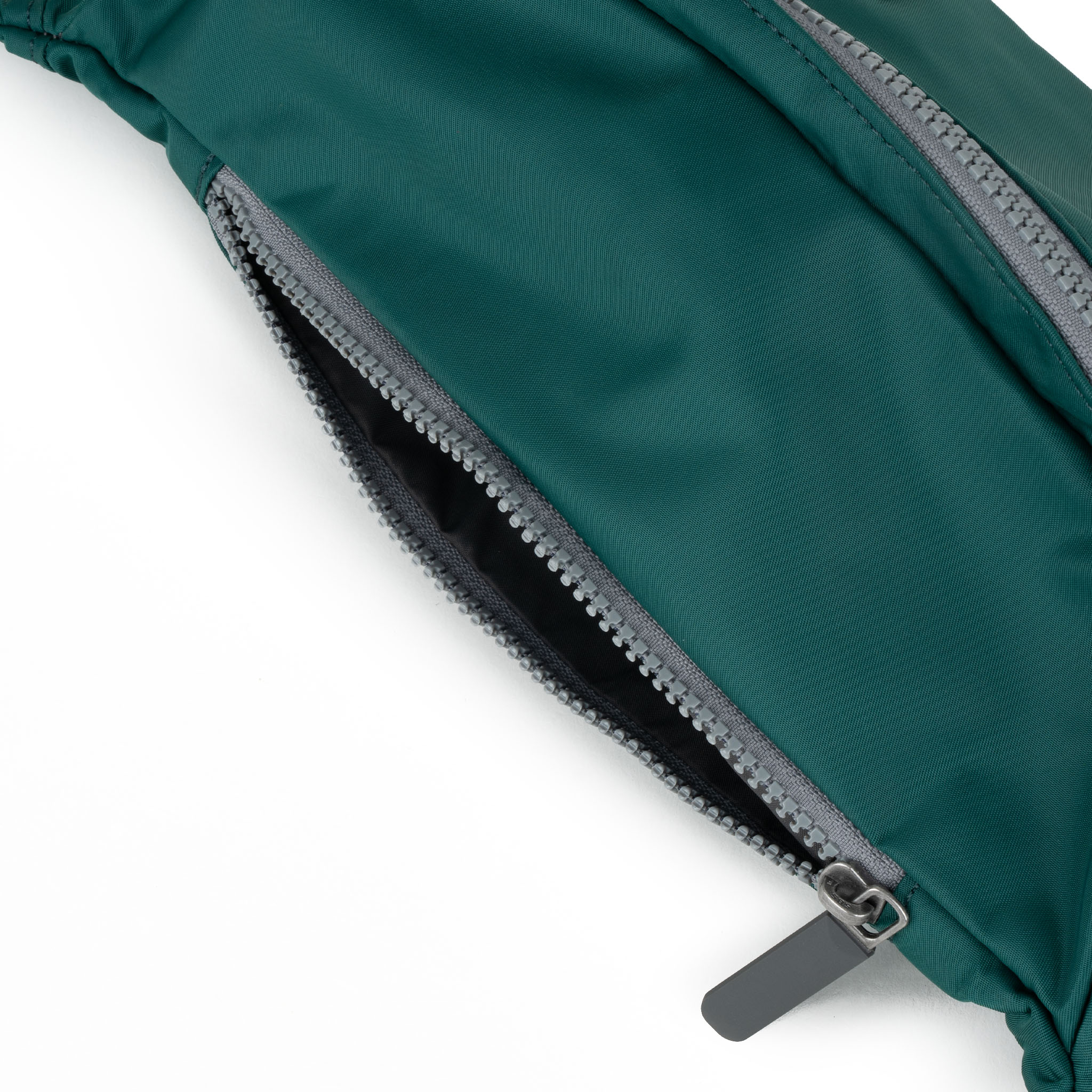 Roka London Jubilee belteveske Teal Medium 3,2 liter