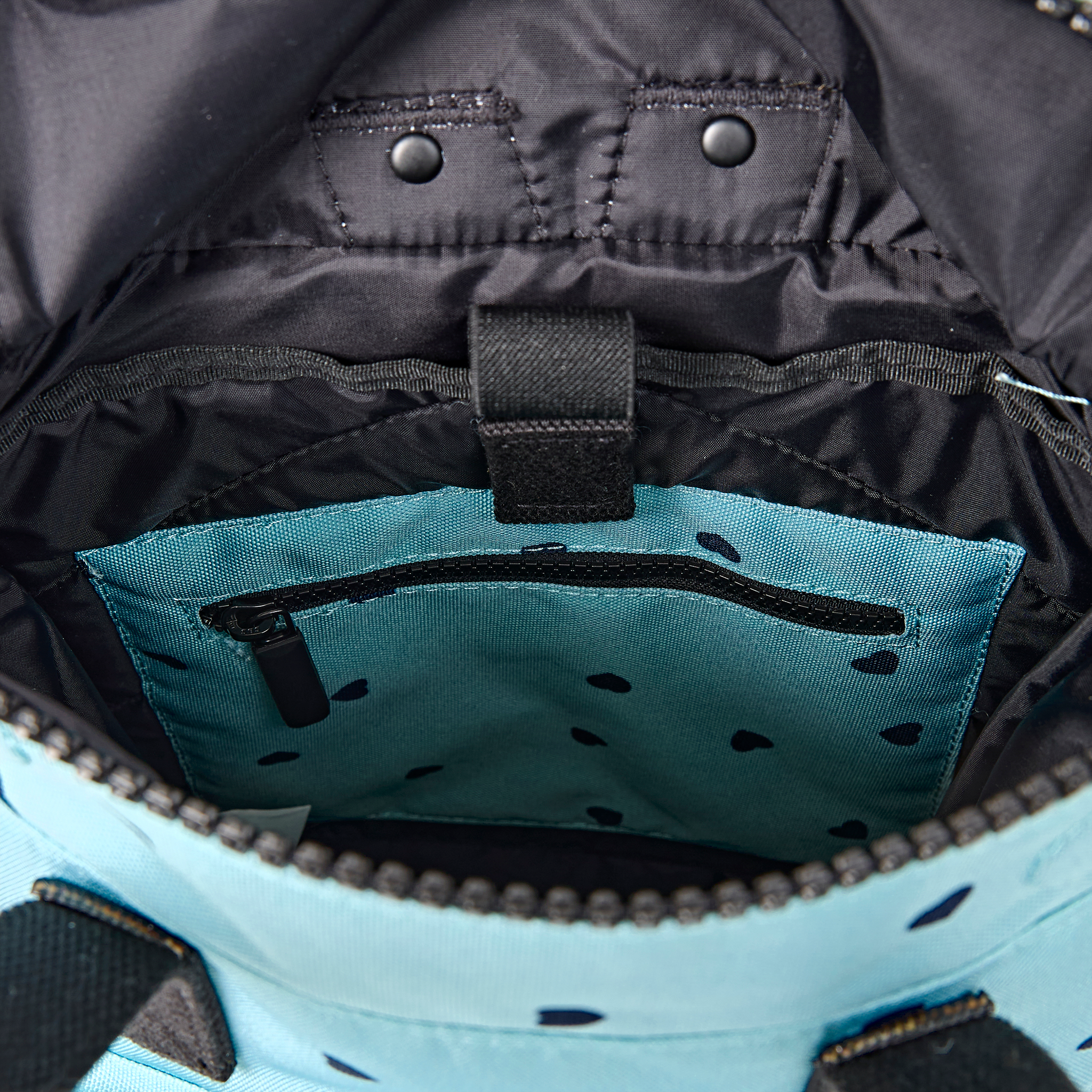 Roka London Canfield Heart ryggsekk Small 9,8L hjertemønster