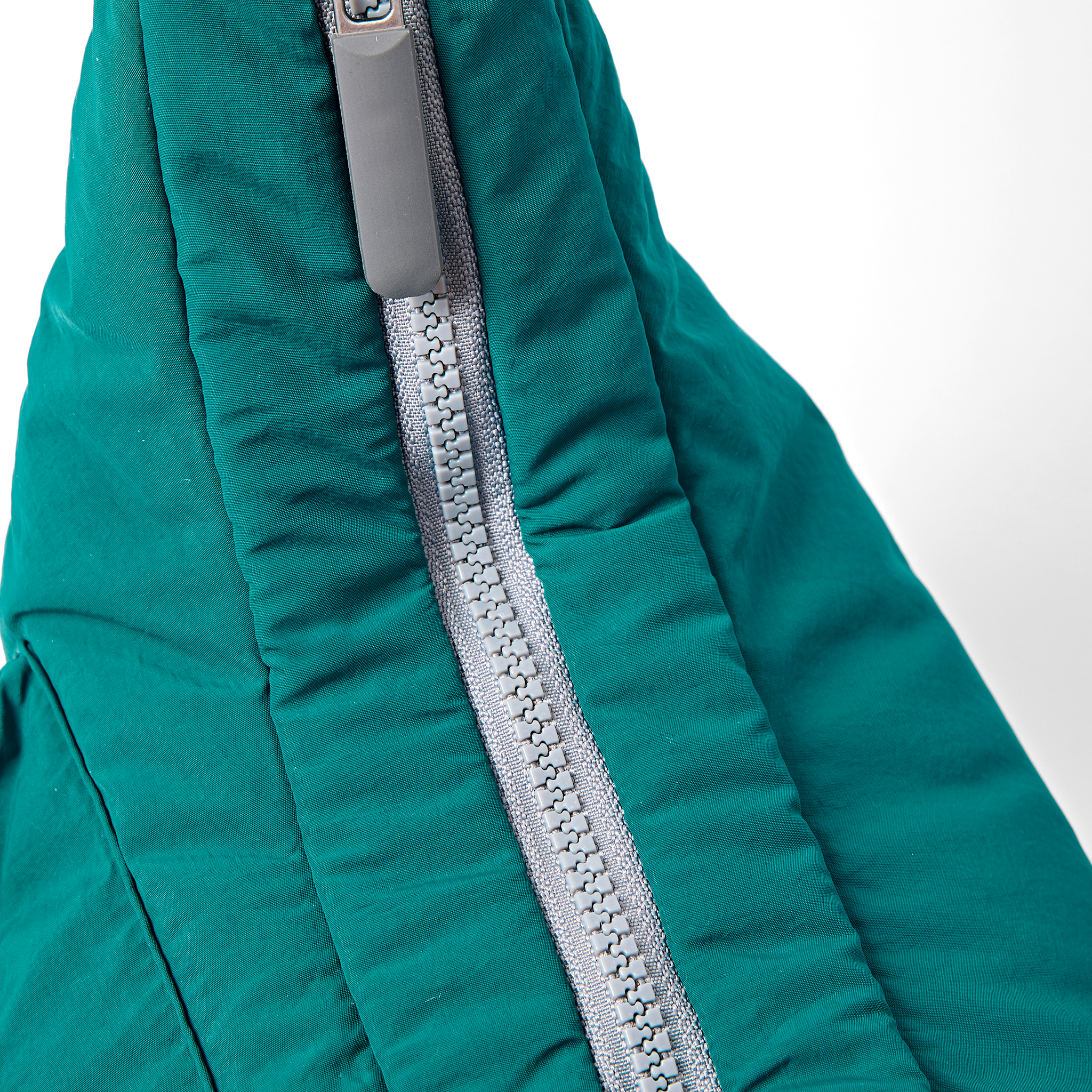 Roka London Belsize Medium skulderveske 14,7 liter puffy