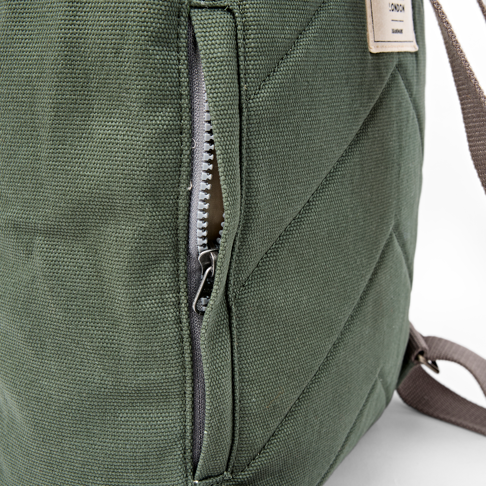 Roka London Hampton ryggsekk Small Willow 9,2 liter