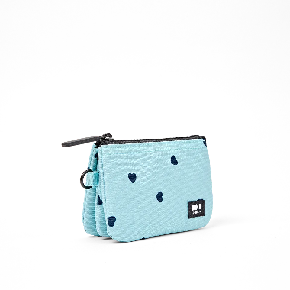 Roka London Carnaby lommebok Small Heart Print vanntett