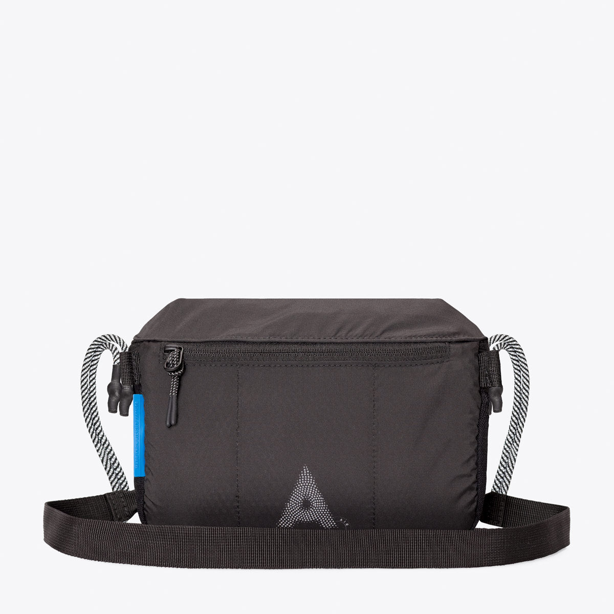 Ucon Acrobatics Jona crossbody Black large lett ripstop