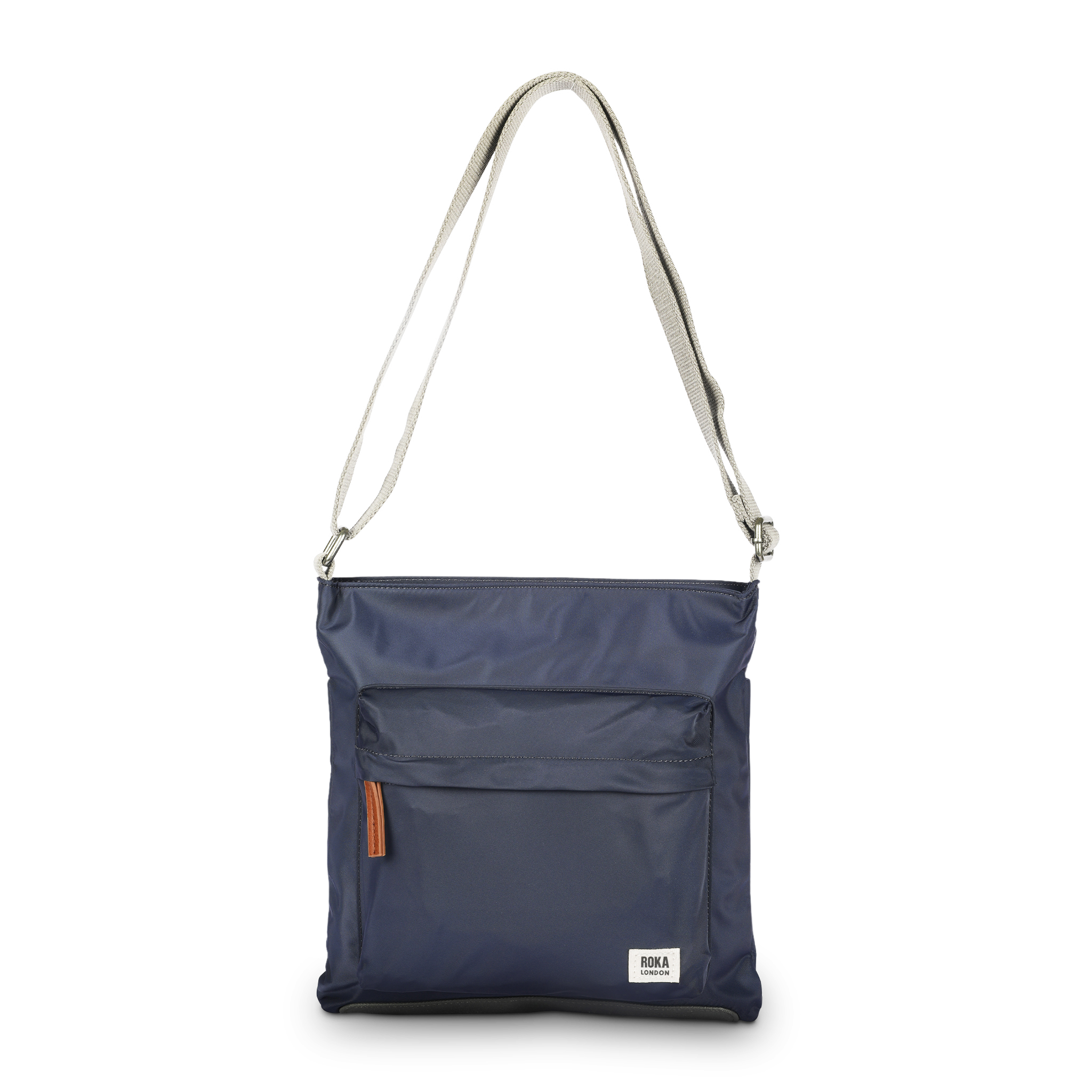 Roka London Kennington skulderveske Medium Midnight 2,7 l