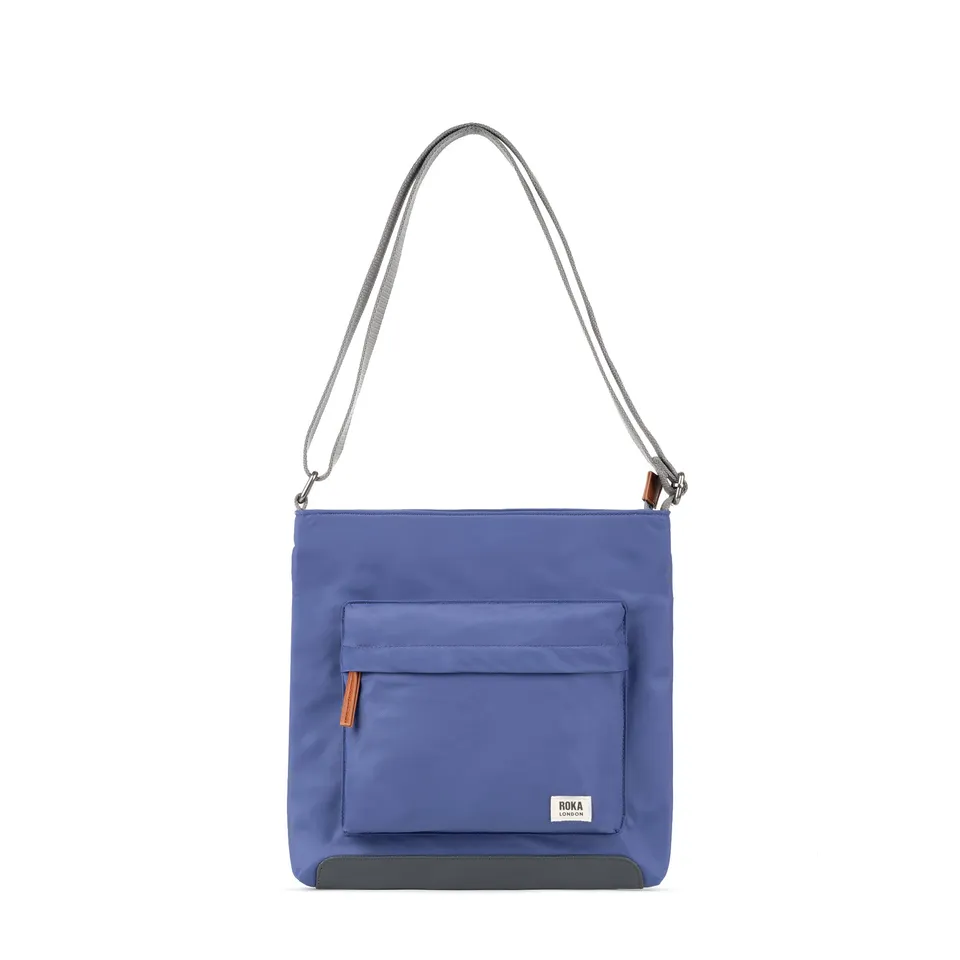 Roka London Kennington Indigo skulderveske Medium 2,7 liter