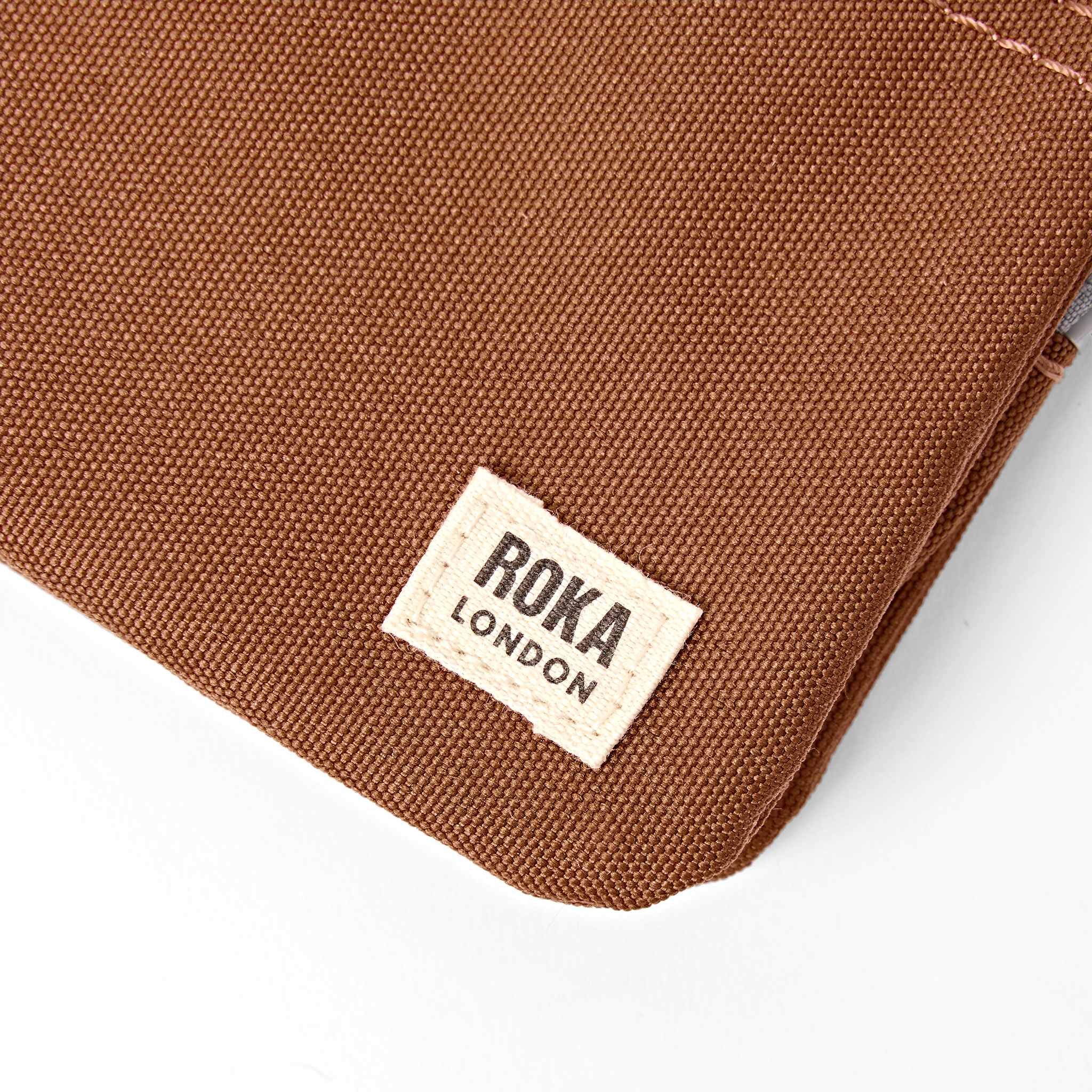 Roka Carnaby Wallet lommebok Cinnamon Small 0,2L