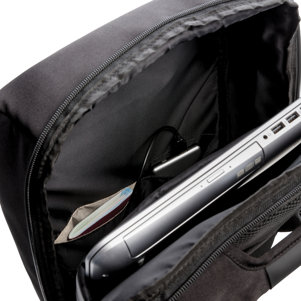 Swiss Peak tyverisikker ryggsekk 15 svart RFID