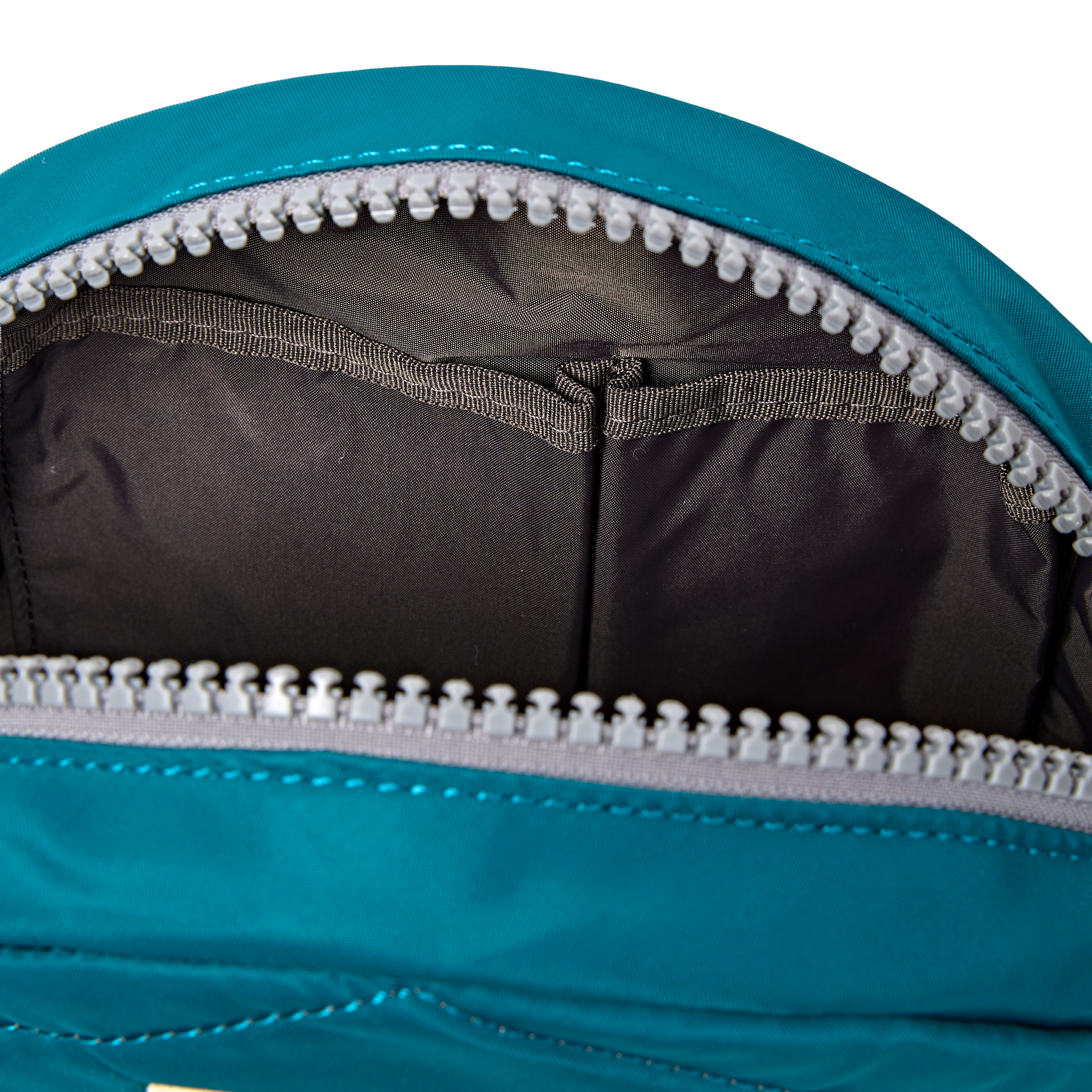Roka London Paddington skulderveske north sea rund 4 liter