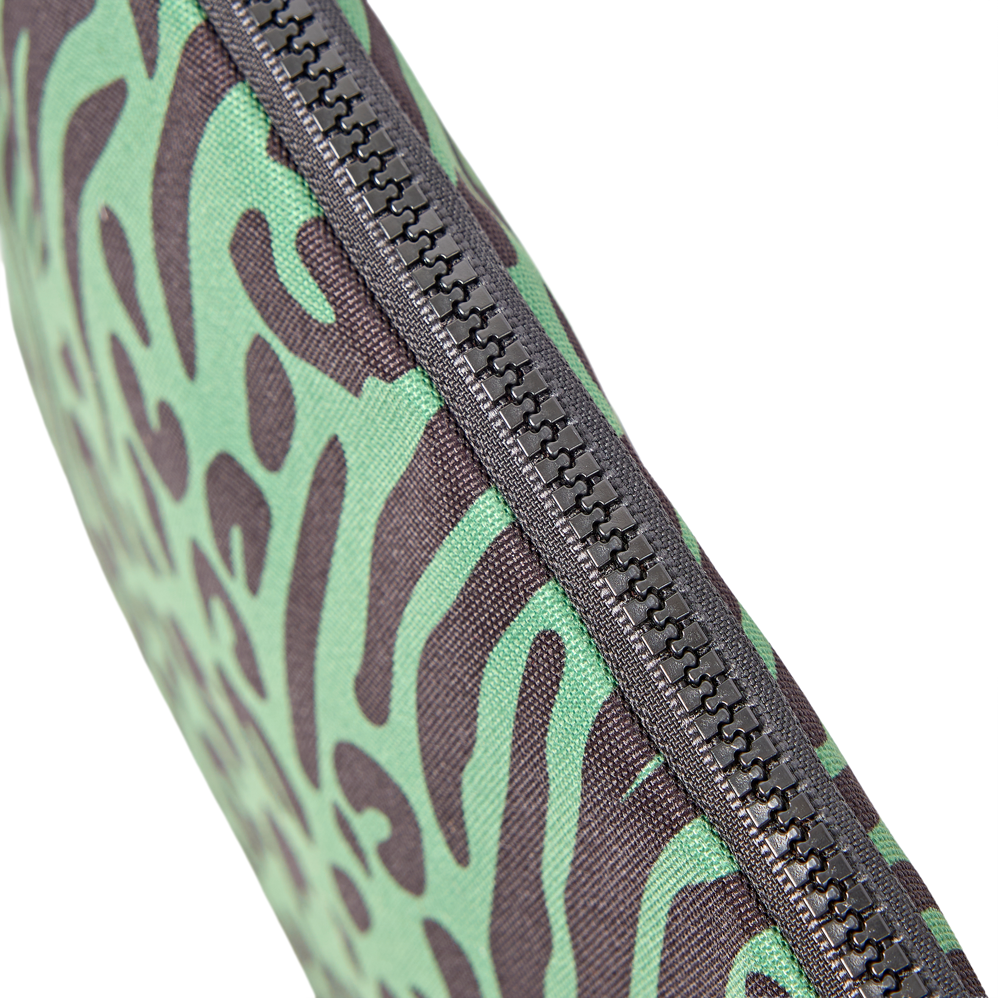 Roka London Brick Lane PC-futteral Mixed Animal 14" 2,2L
