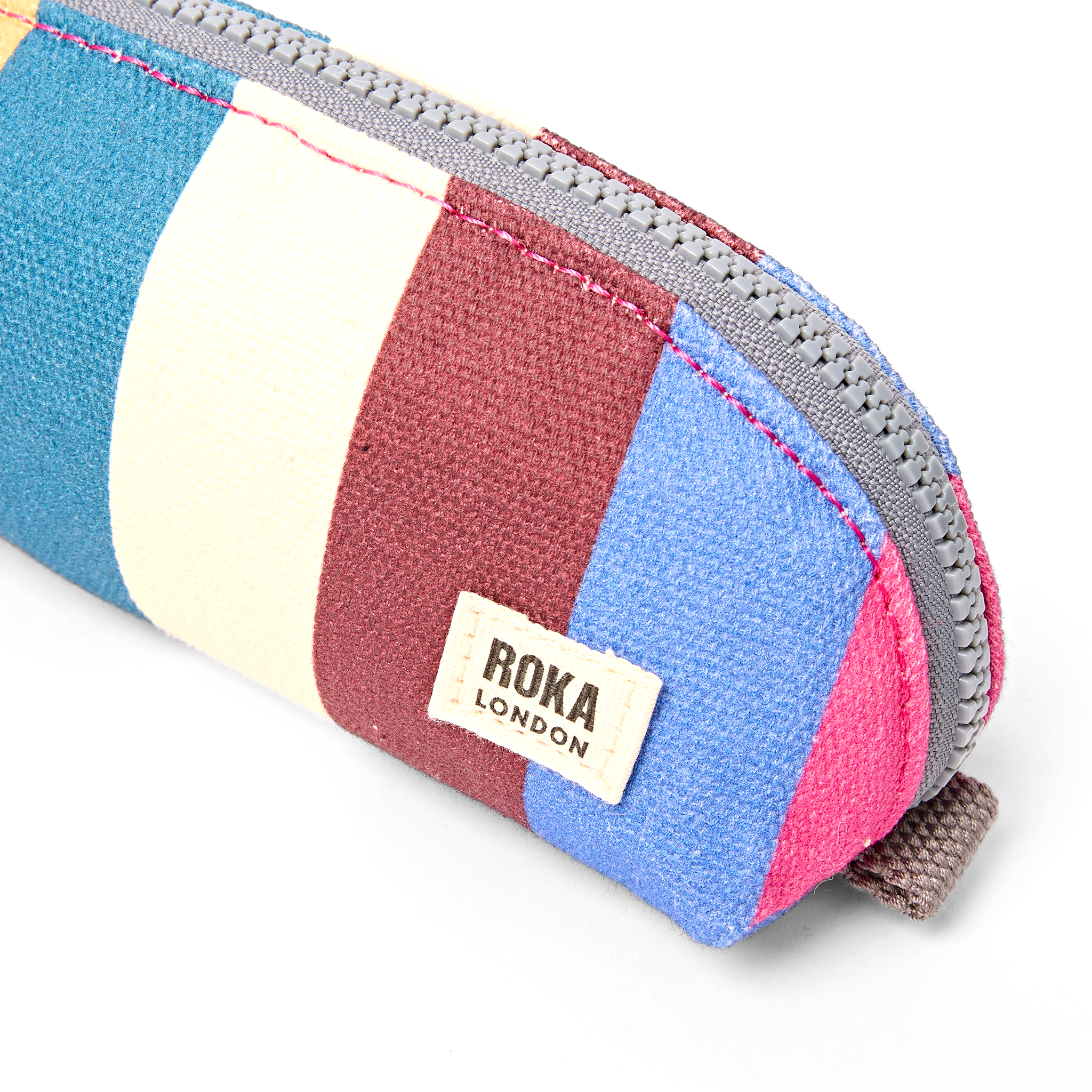 Roka London Tate mappe liten stripet bomull