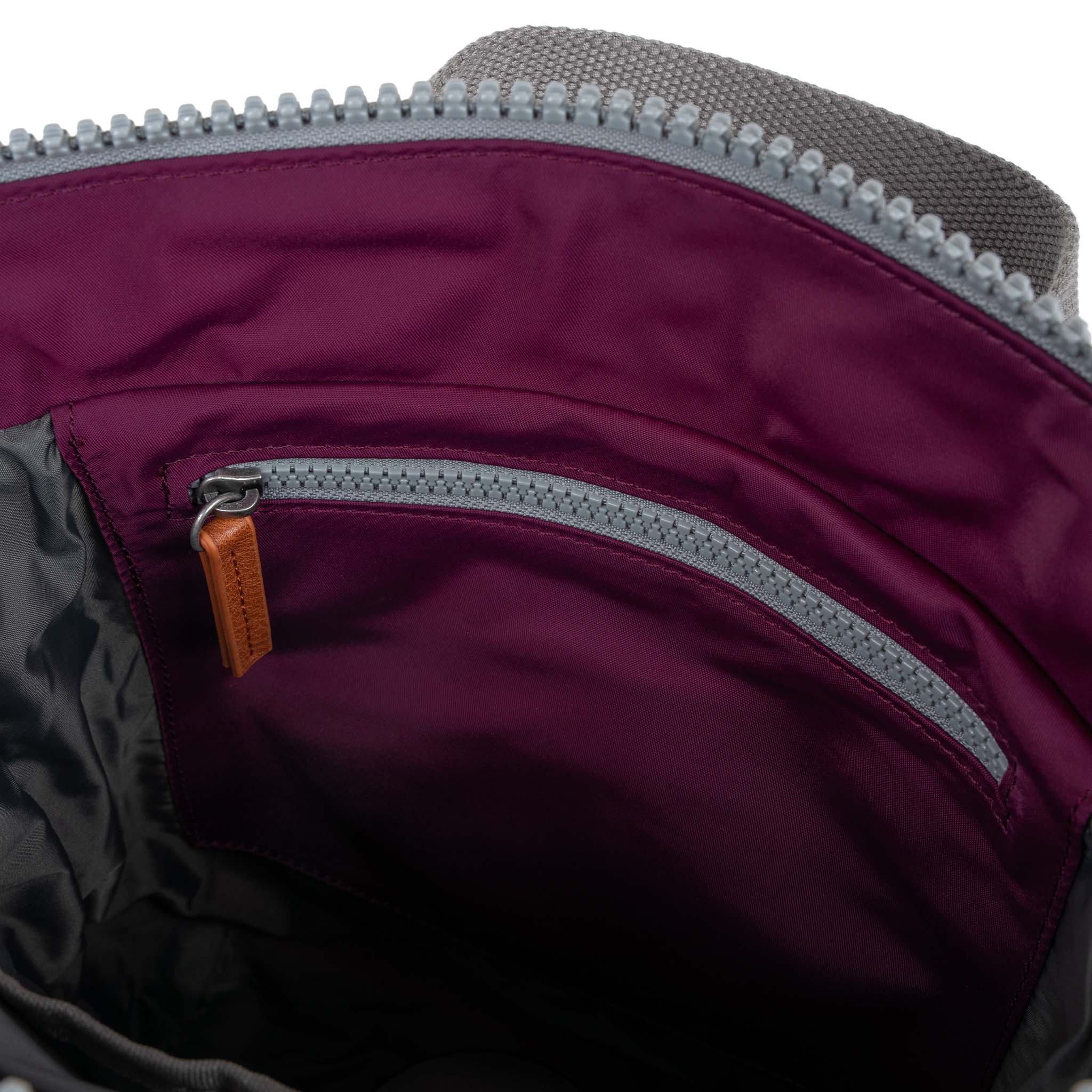 Roka London Bantry Royal Burgundy ryggsekk small 7,4 liter