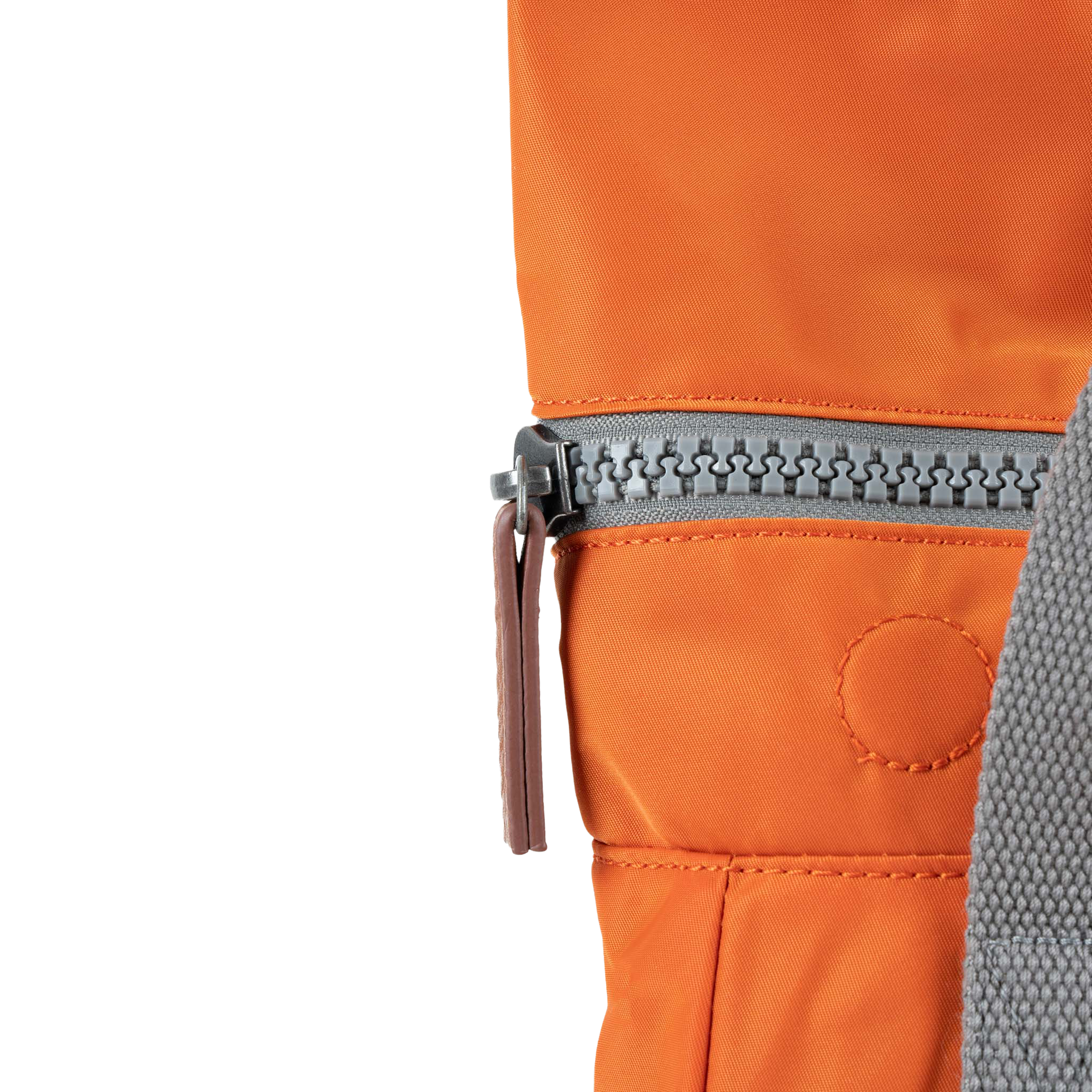 Roka London Canfield Burnt Orange ryggsekk small 9,8 l