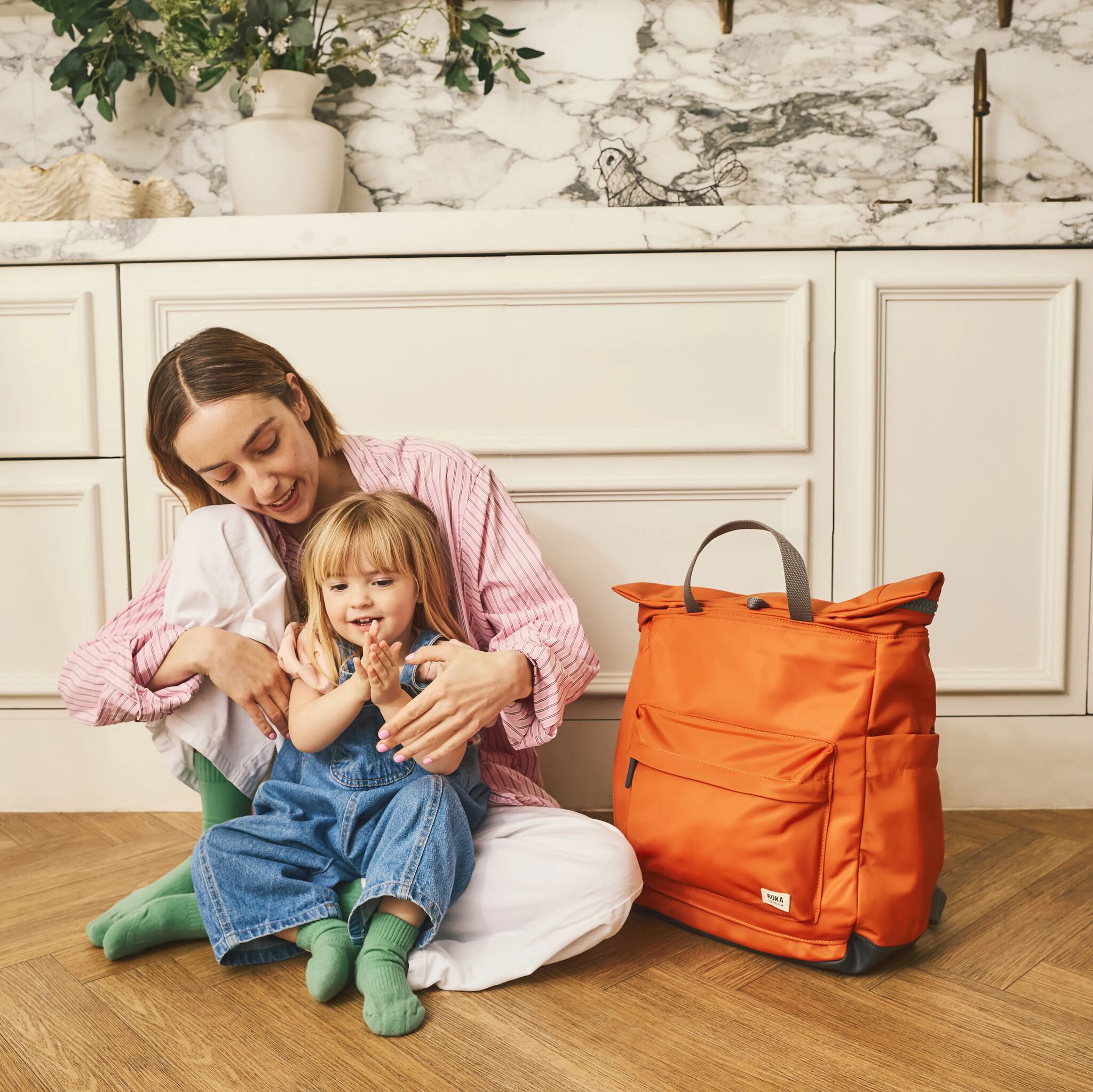 Roka London Primrose stellebag burnt orange large 4-i-1