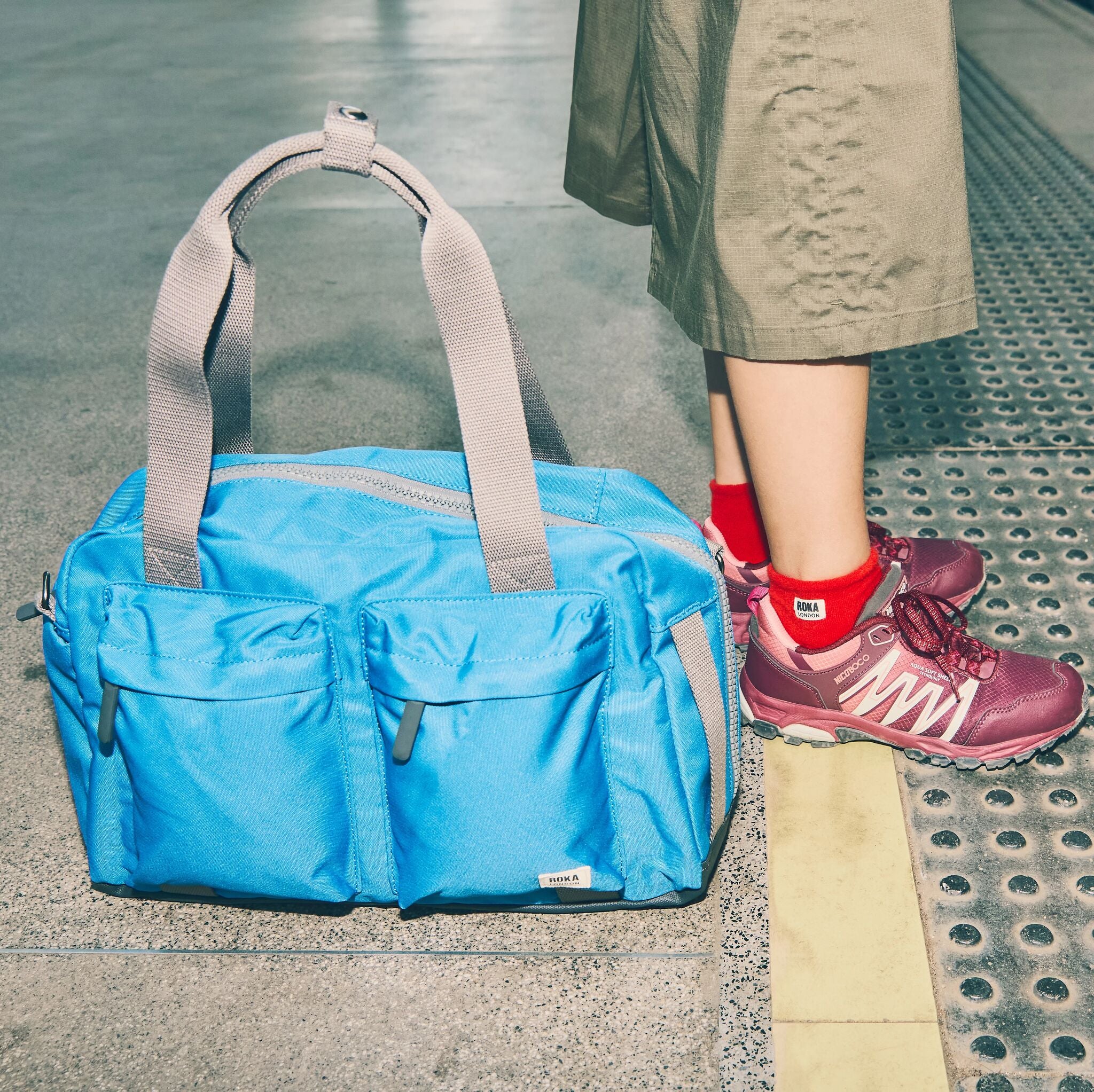 Roka London Gatwick duffelbag malibu blue kabin