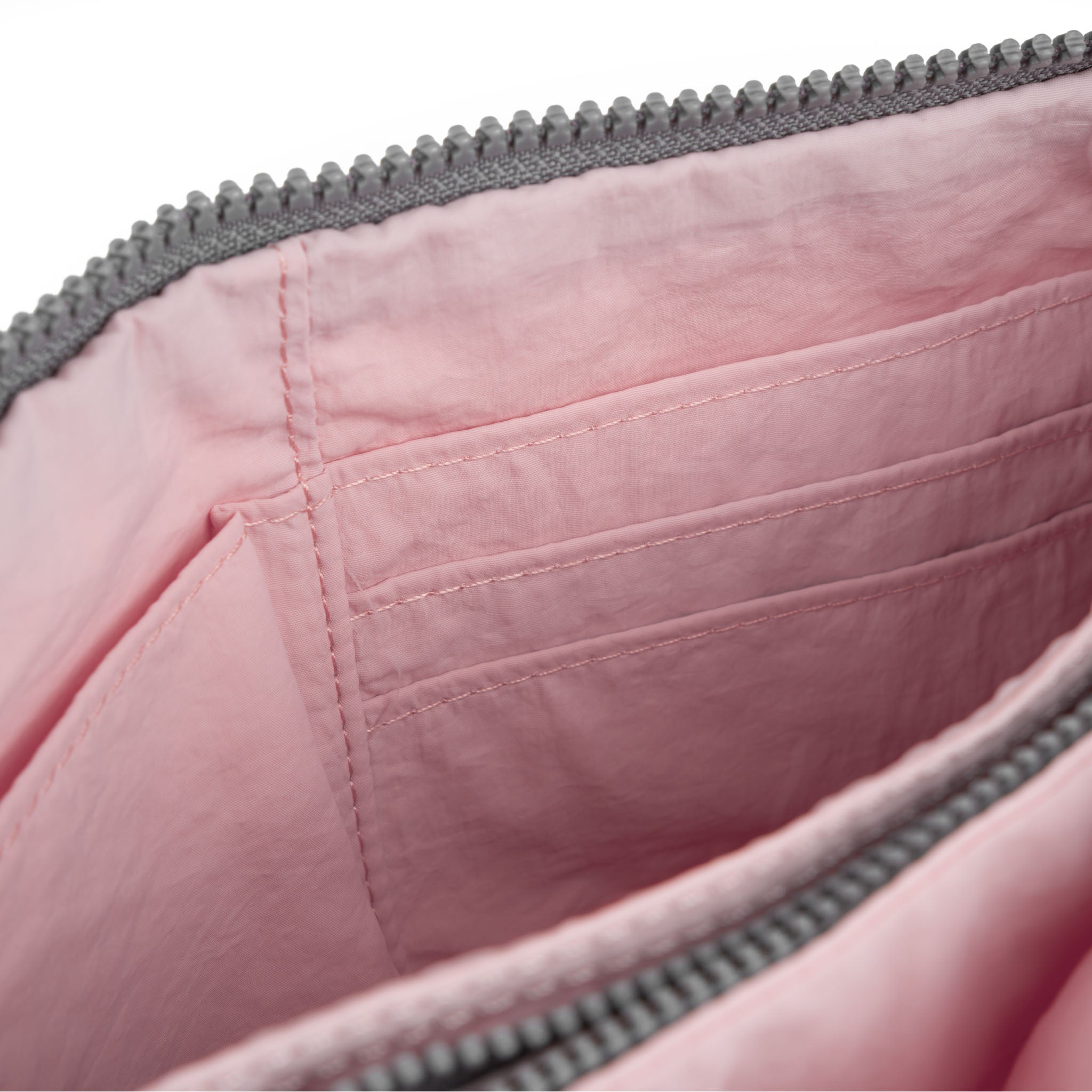 Roka London Carnaby lommebokveske Seashell XL kortlommer