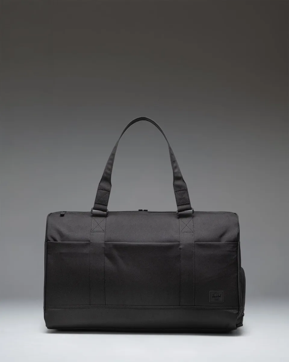 Herschel Novel Duffle Tech duffelbag svart 30L spor