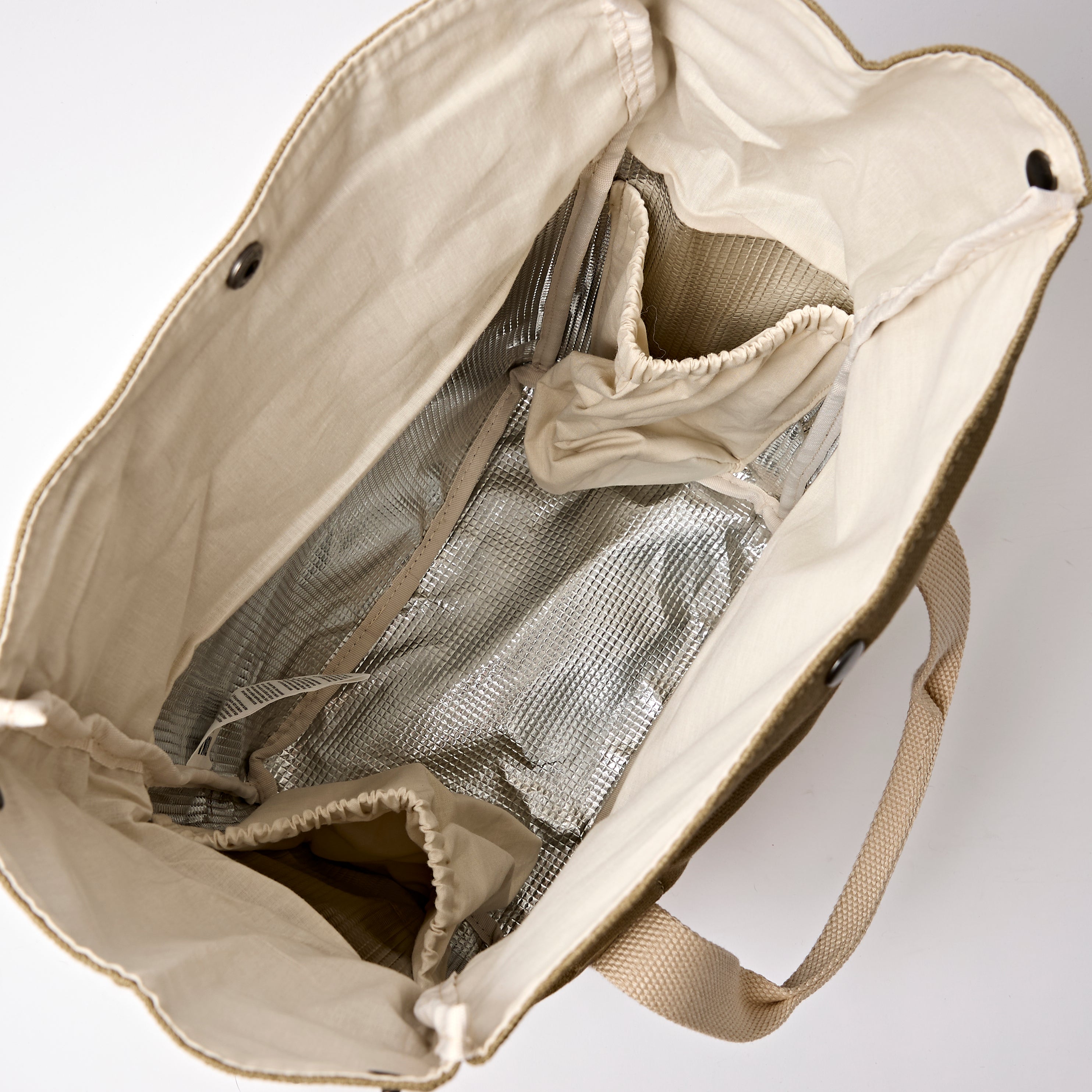 Roka London Hampstead lunsjveske Taupe isolert 7,4L