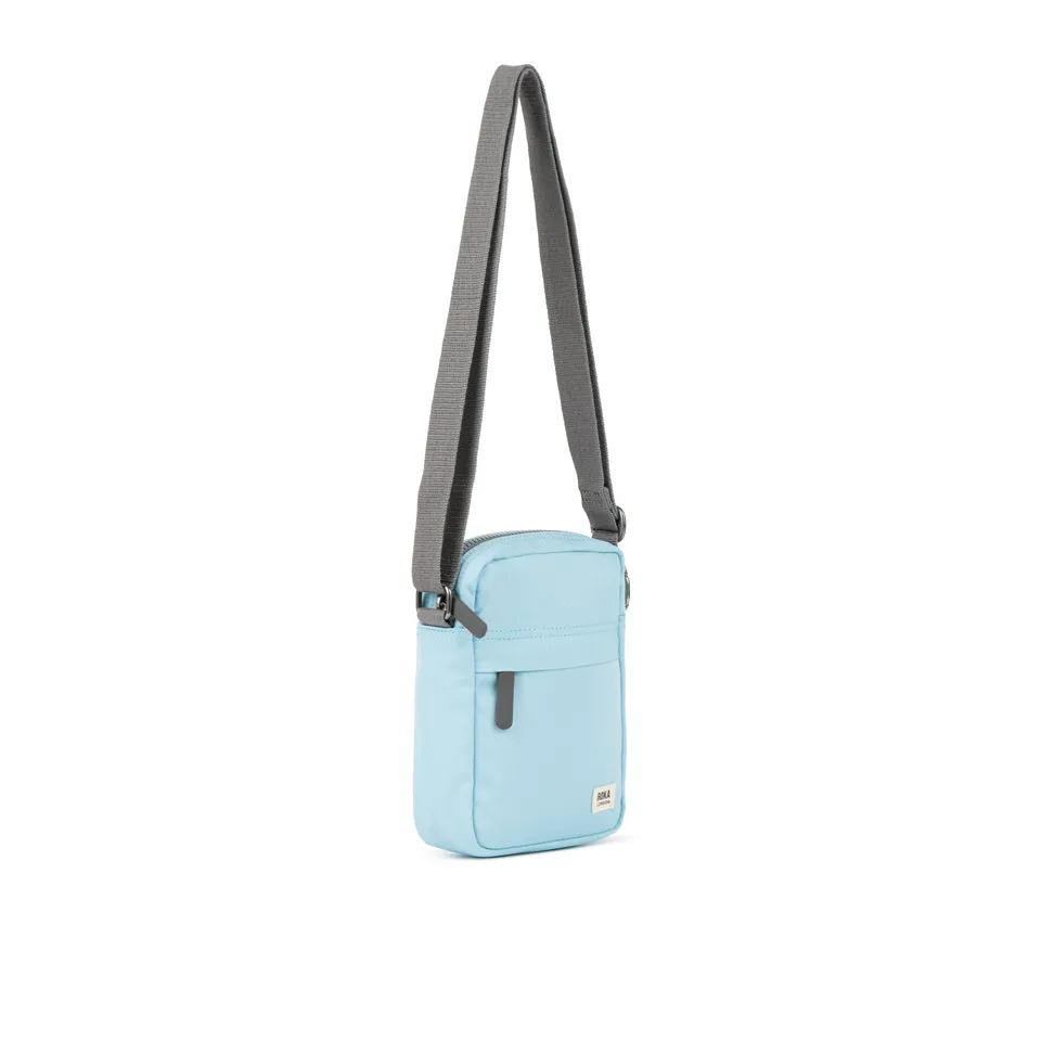 Roka London Bond Small skulderveske ice polstret 1,5L