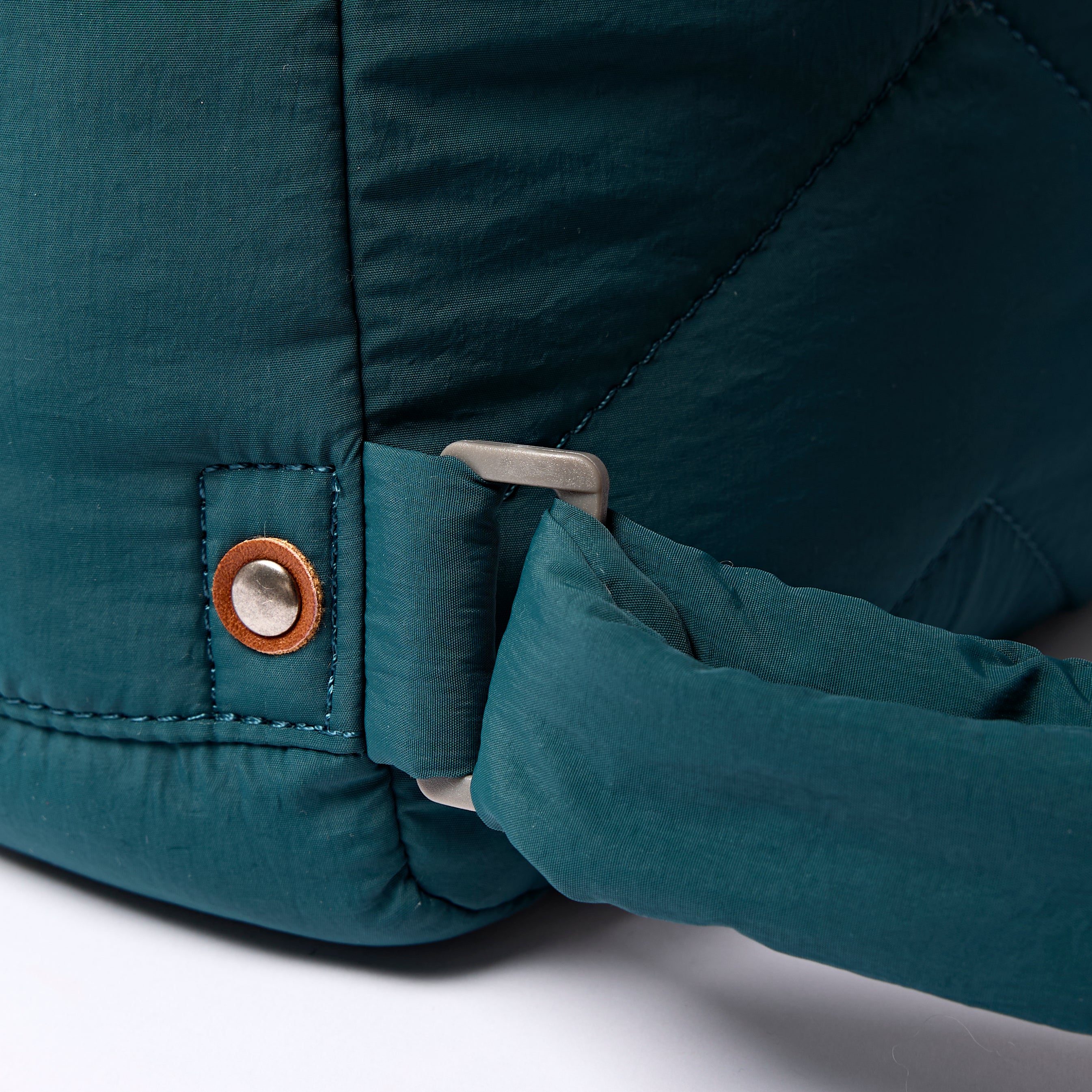 Roka London Bantry XS ryggsekk 5,8 liter teal puffy