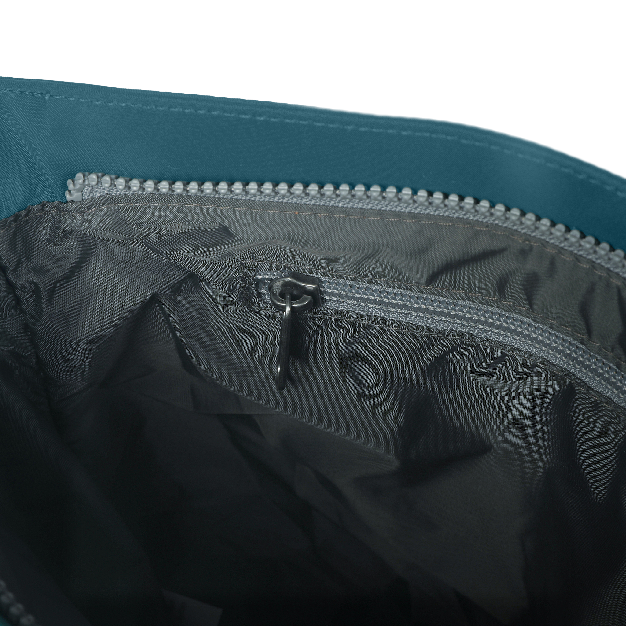 Roka London Kennington skulderveske Medium Teal 2,7 liter