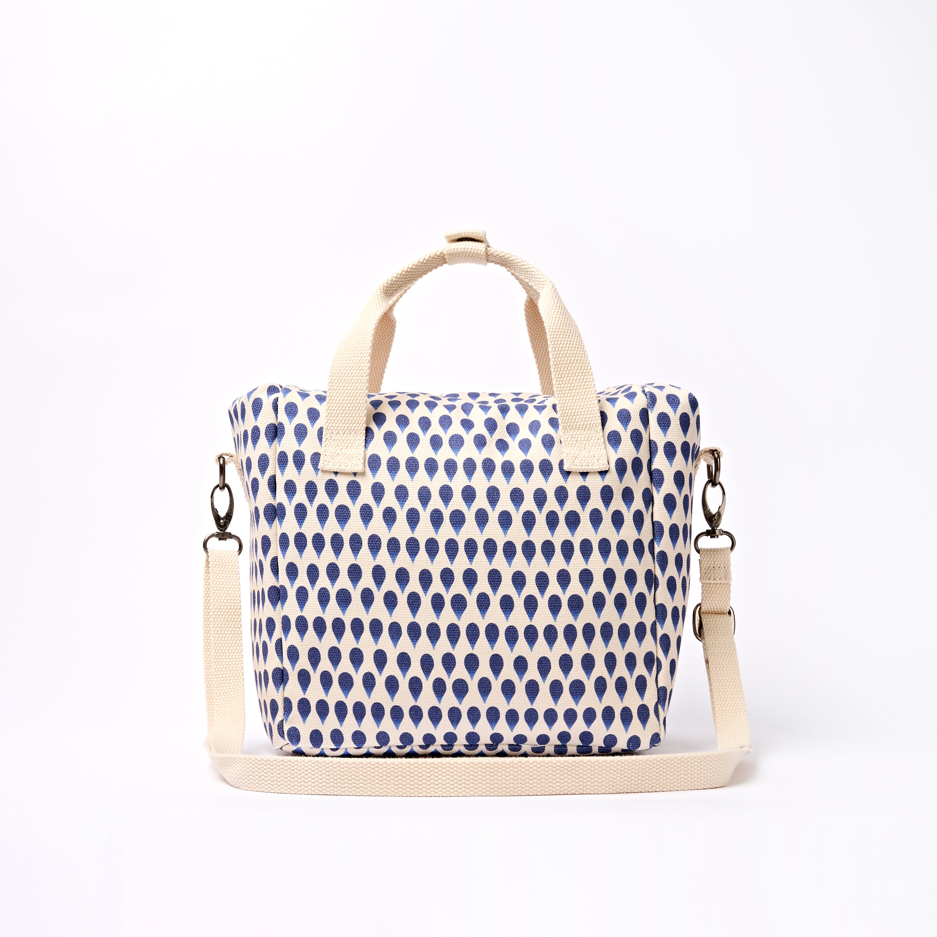 Roka London Hampstead lunsjveske Denim Rain isolert