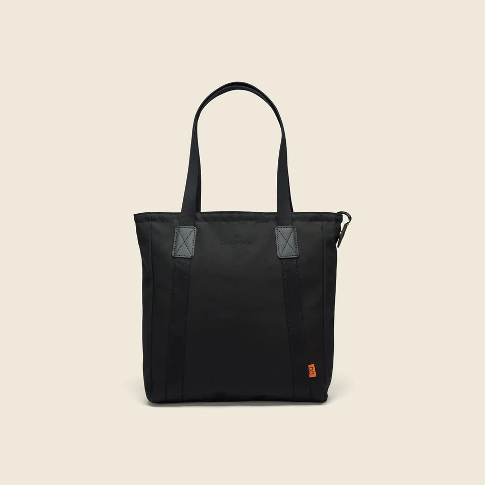 Chapman The Tote toteveske sand laptop