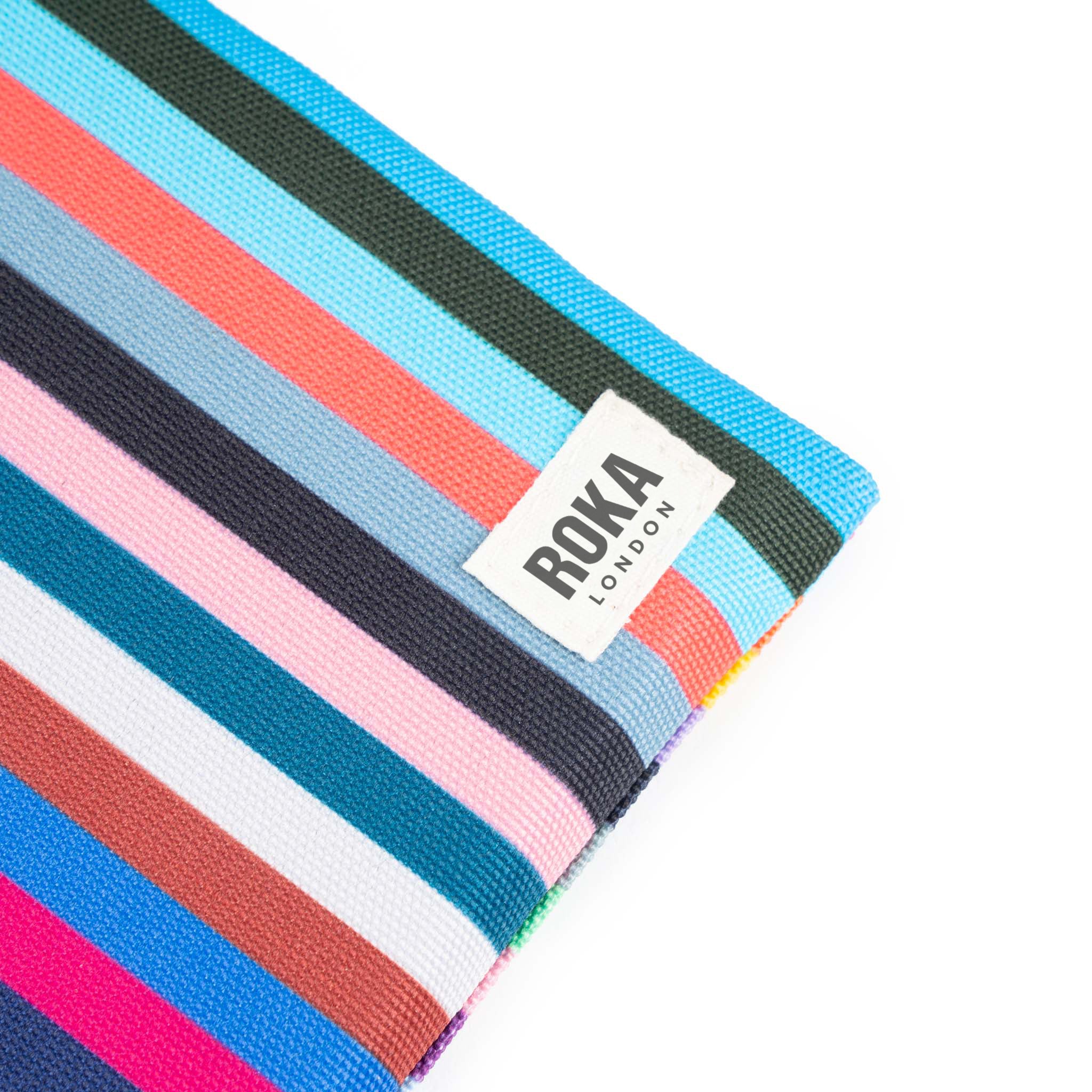 Roka London Chelsea XS mobilveske Multi Stripe 85 g