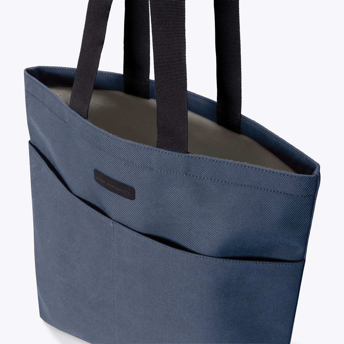 Ucon Acrobatics Noah totebag mørkeblå lerret