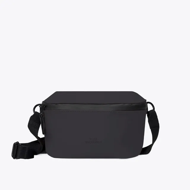 Ucon Acrobatics Jona Medium crossbody-veske svart slitesterk