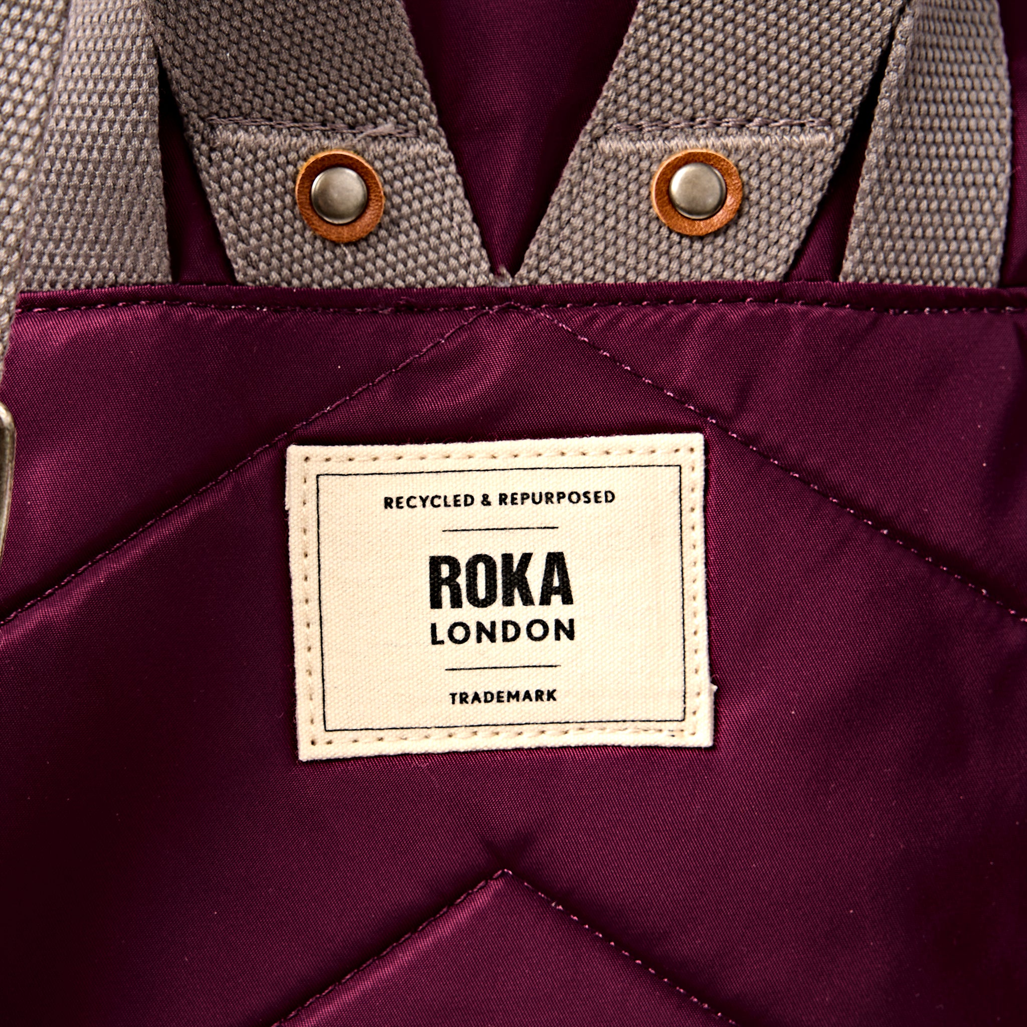 Roka London Bayswater ryggsekk royal burgundy medium paraply 14,6 l