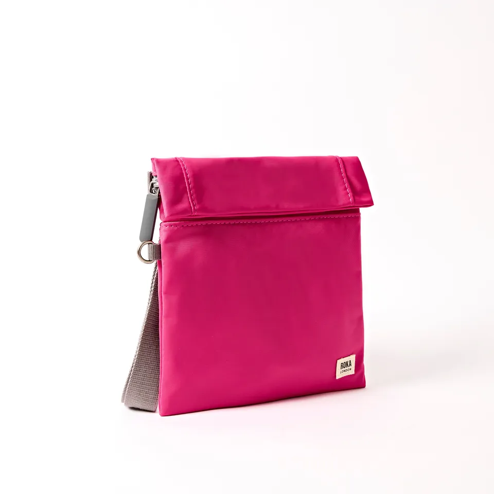 Roka London Stratford Small skulderveske granita rød vanntett