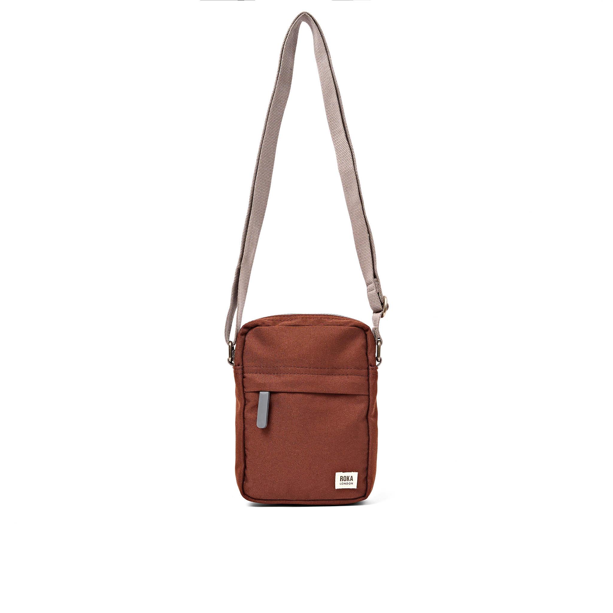 Roka London Bond Small skulderveske Chocolate 1,5 liter