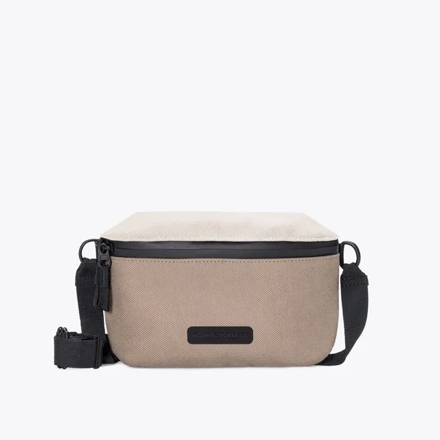 Ucon Acrobatics Jona Medium crossbody Dark Sand
