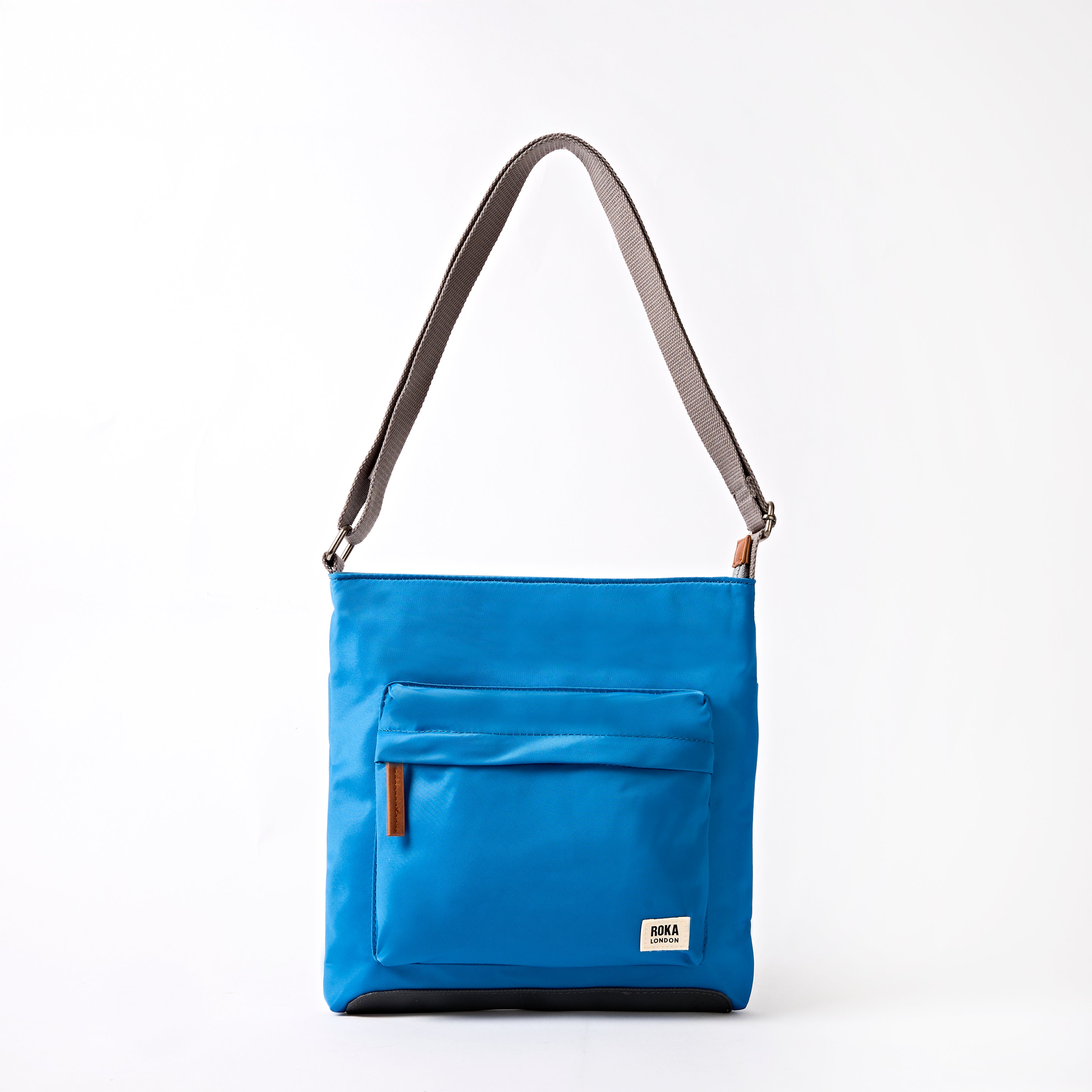 Roka London Kennington crossbody malibu blue medium 2,7 liter