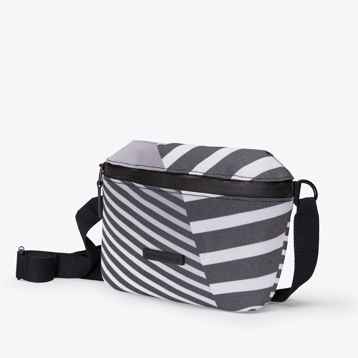 Ucon Acrobatics Jona Crossbody veske Hickmann large refleks