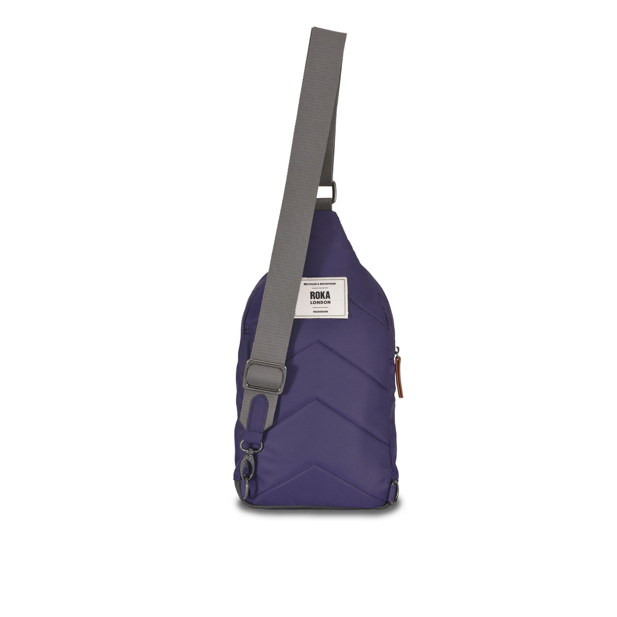 Roka London Willesden sling crossbody veske mulberry 5 liter